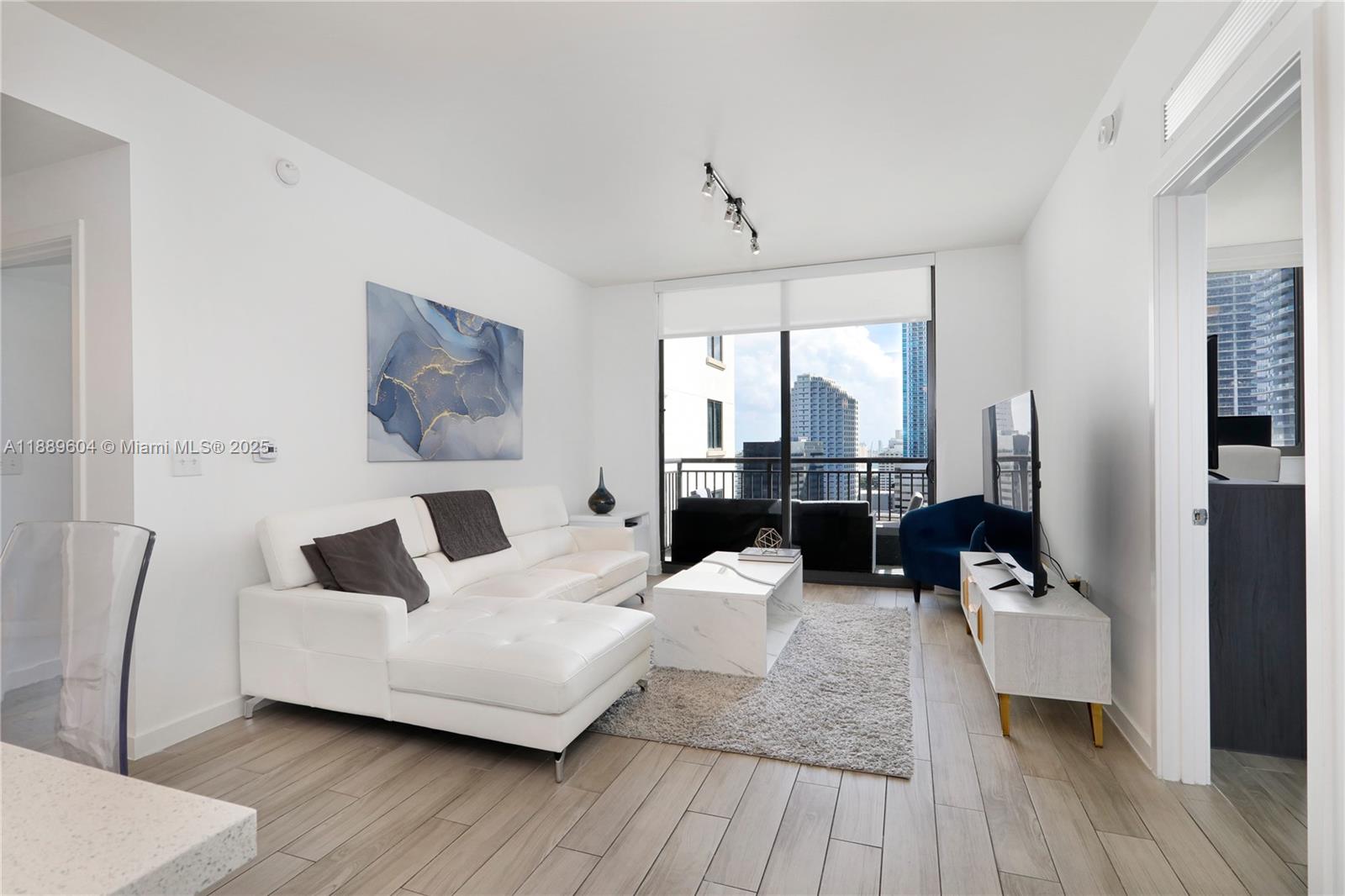 Property photo # 4
