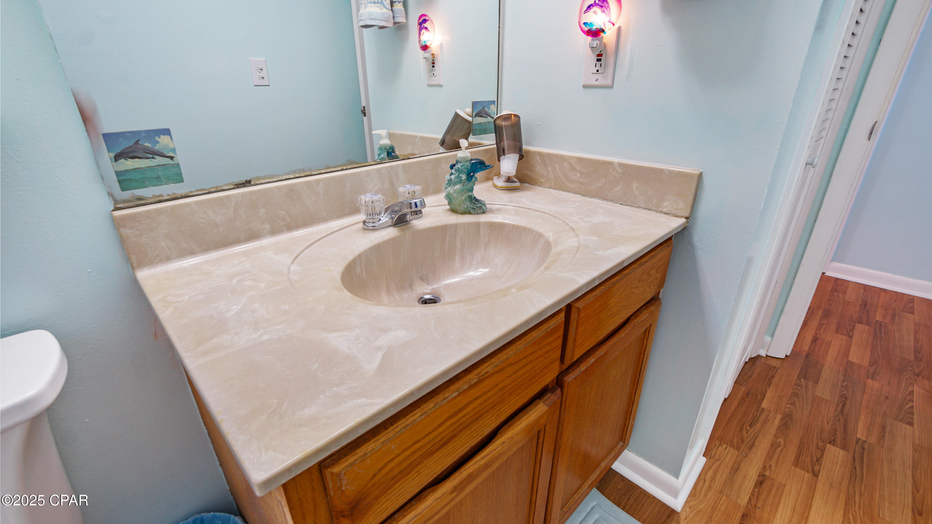 Hte88racwcgzenvngbpyhea5kvx6zrvsi1rqsqf8zyu