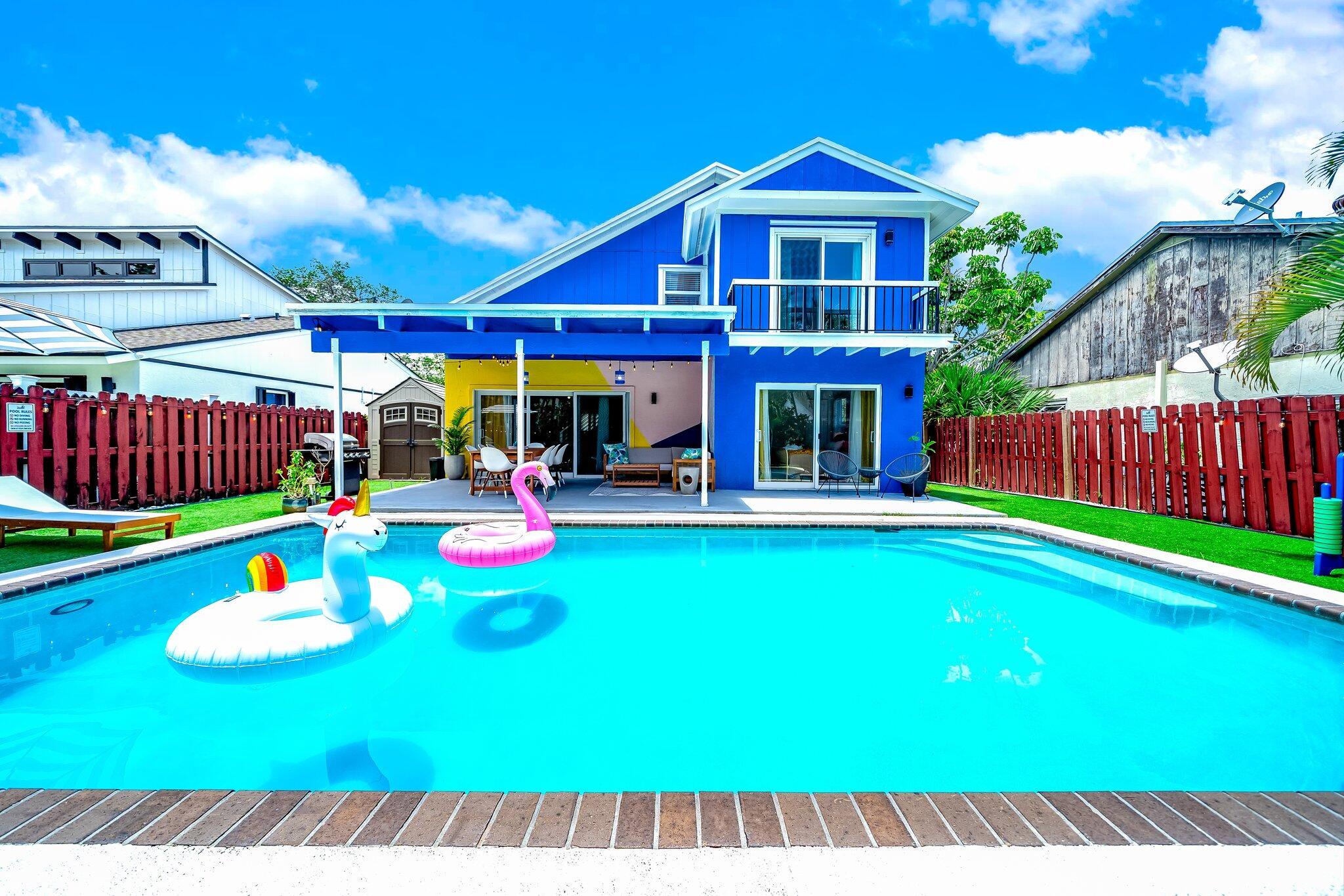 2470 Douglas Avenue, Delray Beach, Florida 33444