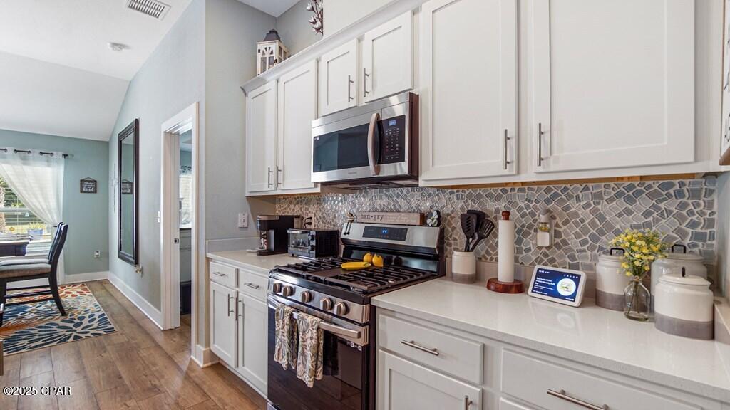 Som7v89gs8gbevaaat6bh4ac Iyje Uehjn2xe_p8_e