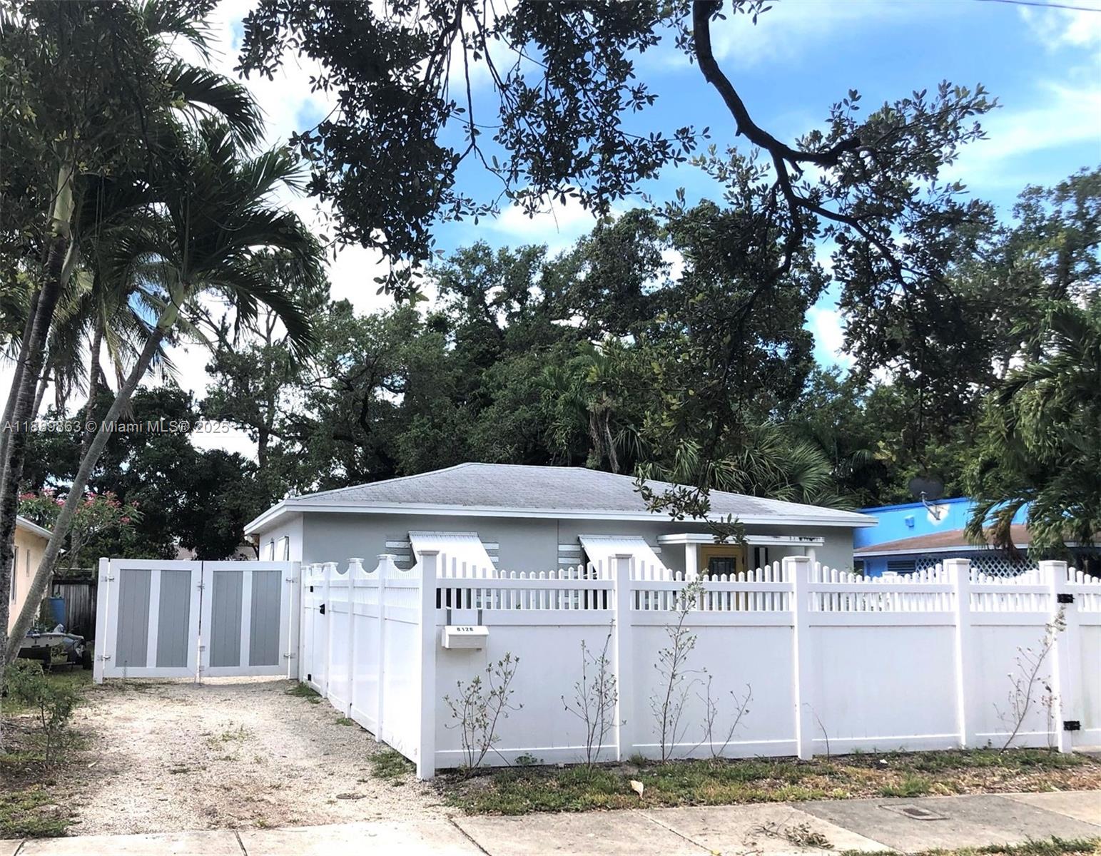 Property photo # 0