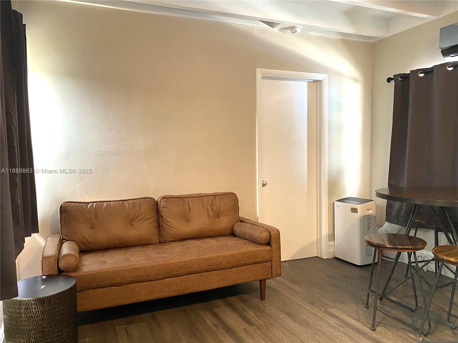 Property photo # 6