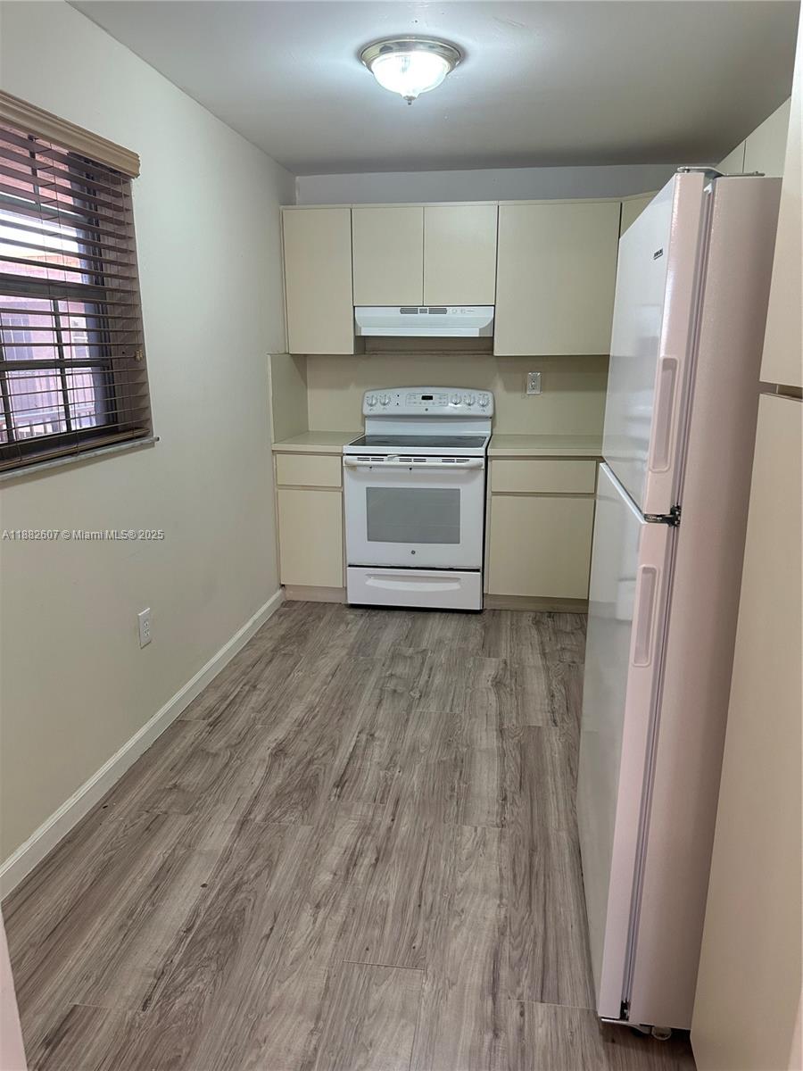Property photo # 4