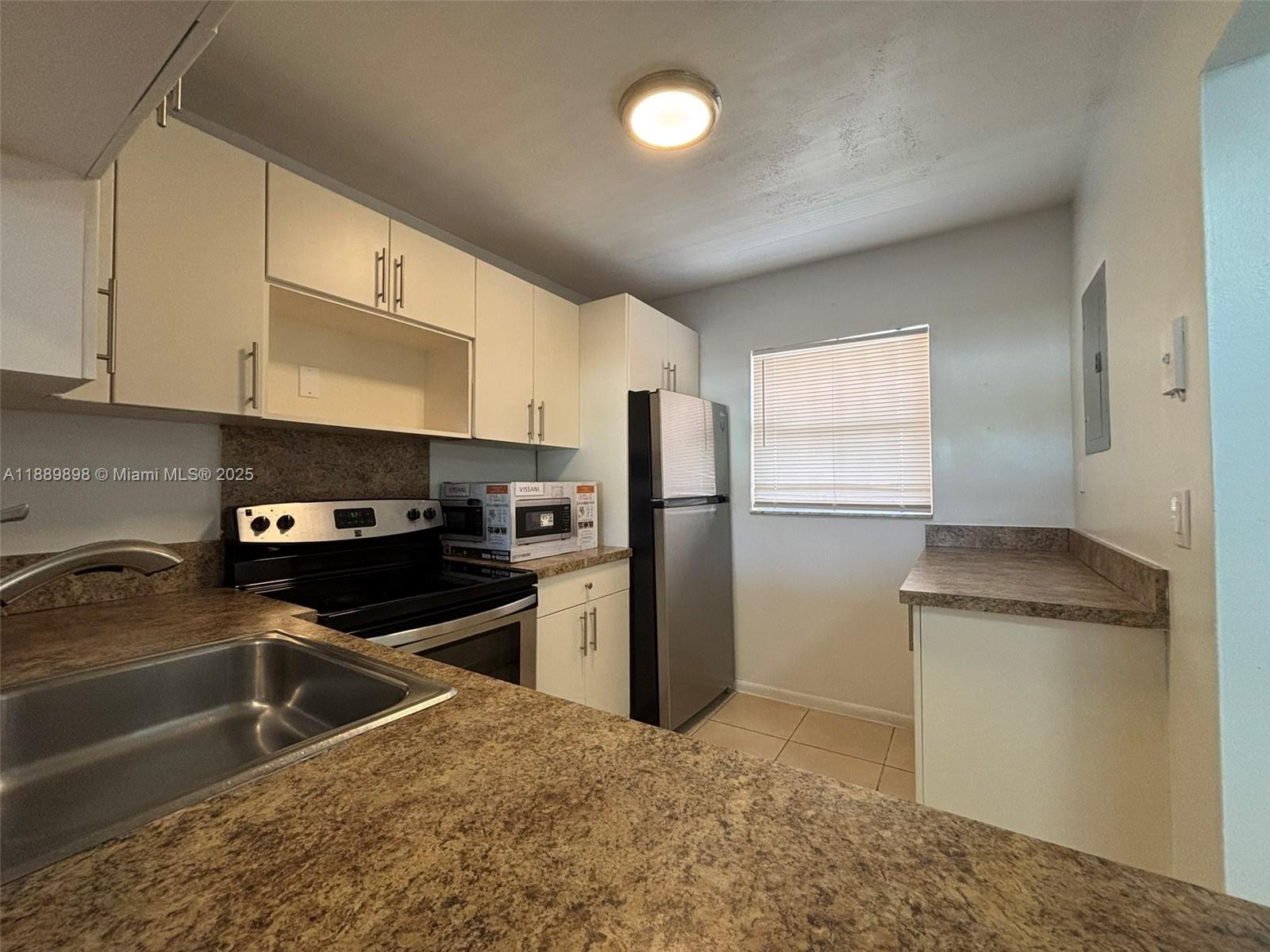 Property photo # 5