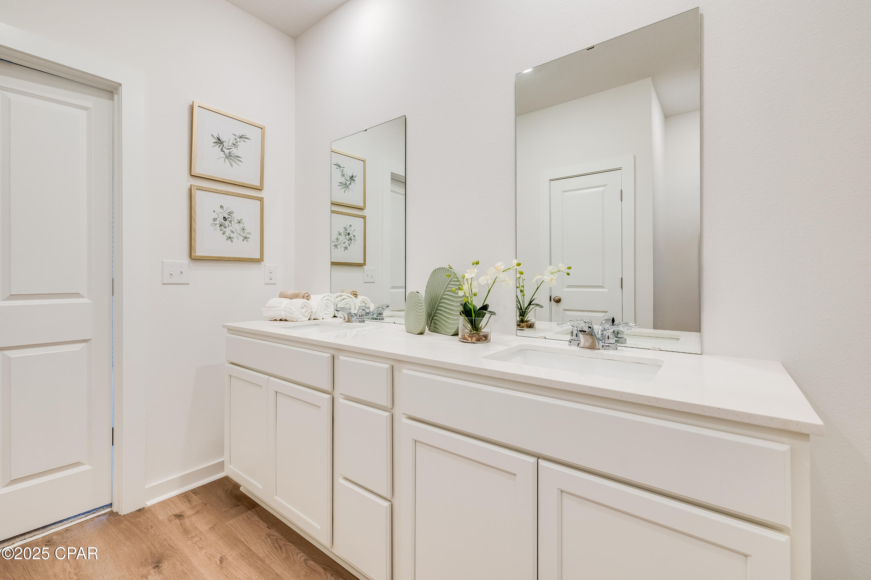 Image 8 For 3928 Alwyn Cashe Avenue 70