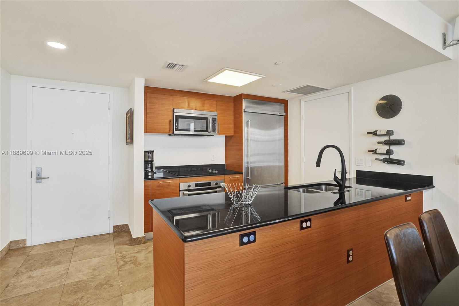 Property photo # 9