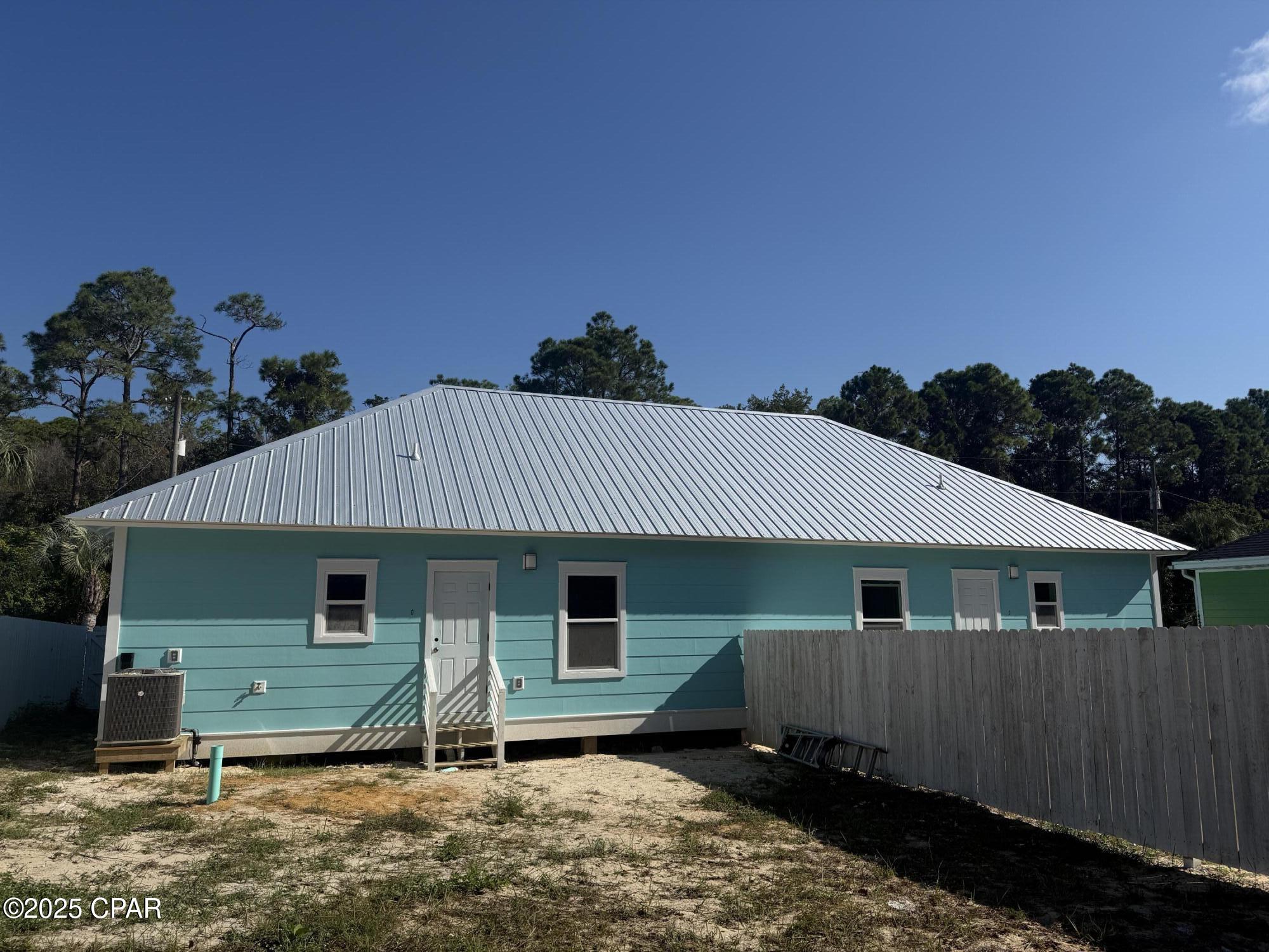 Image 19 For 634 Malaga Place A&b