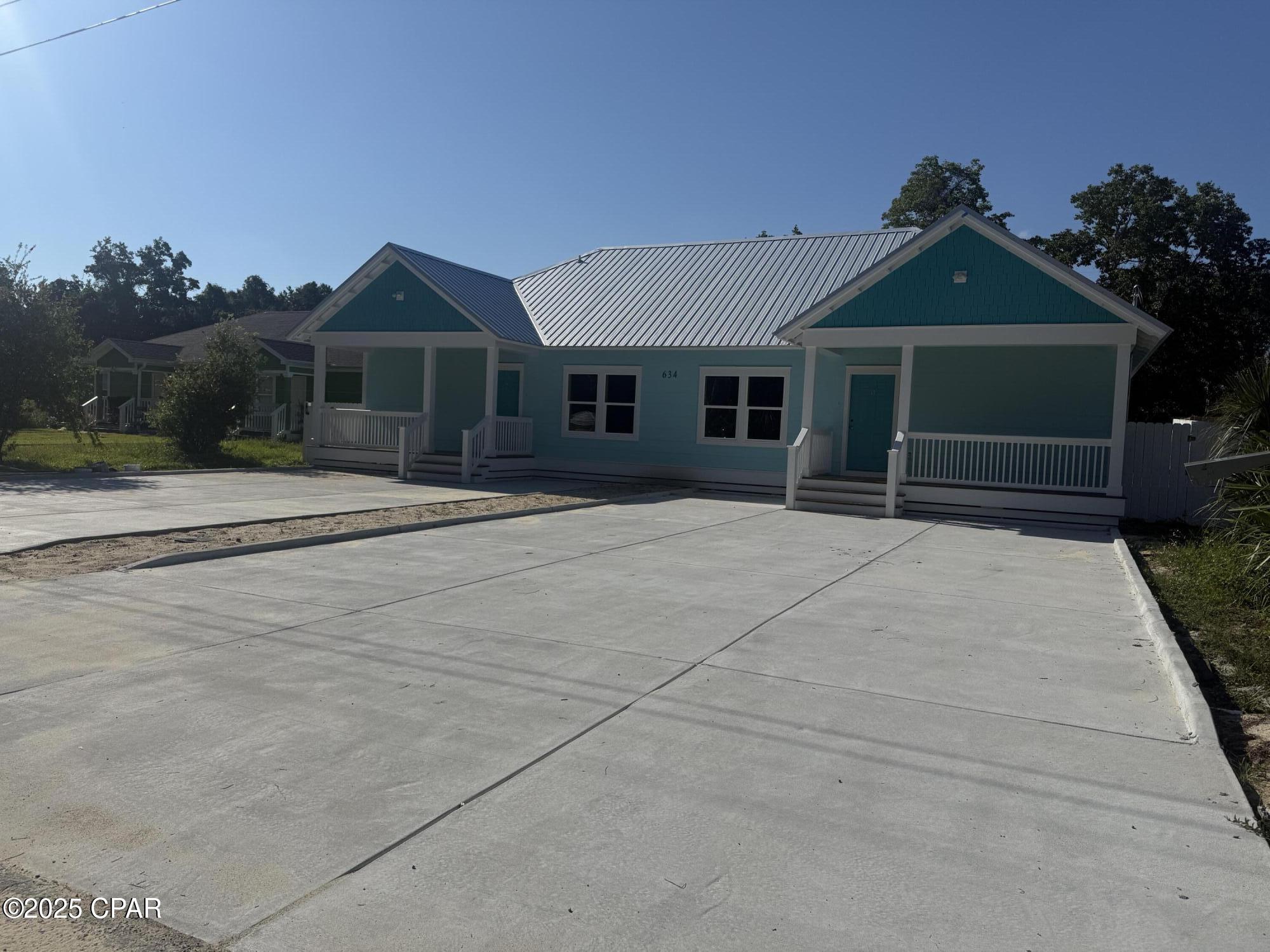 Image 3 For 634 Malaga Place A&b