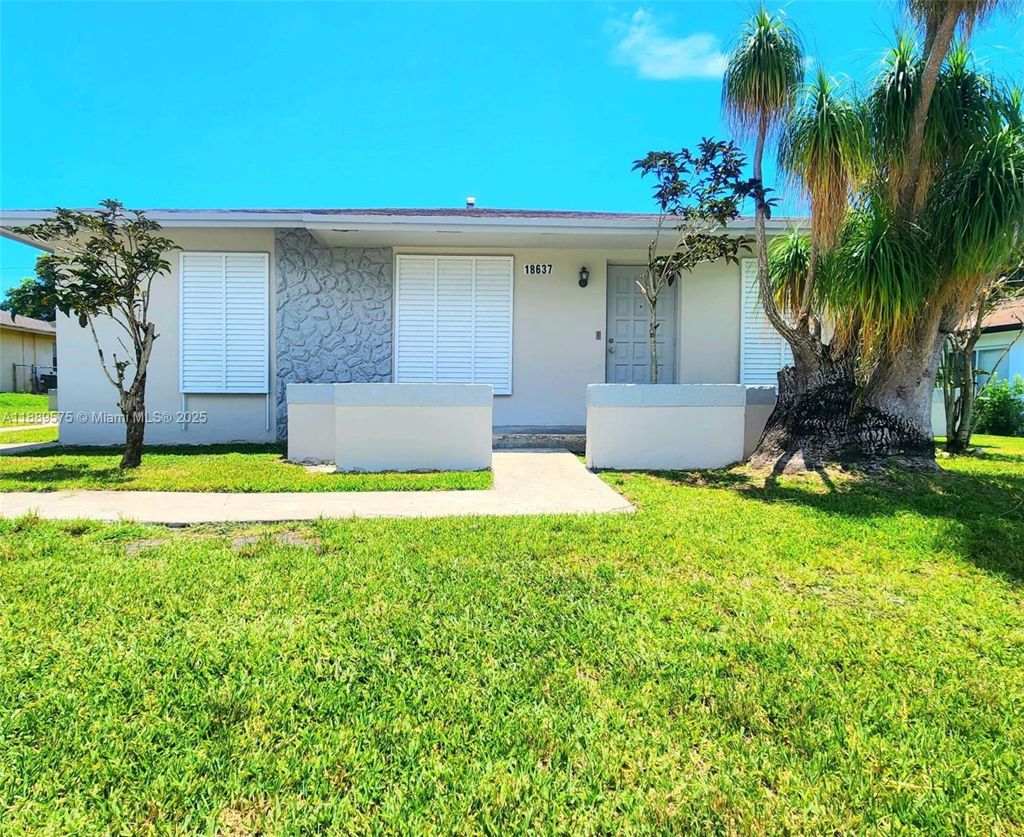 Property photo # 0