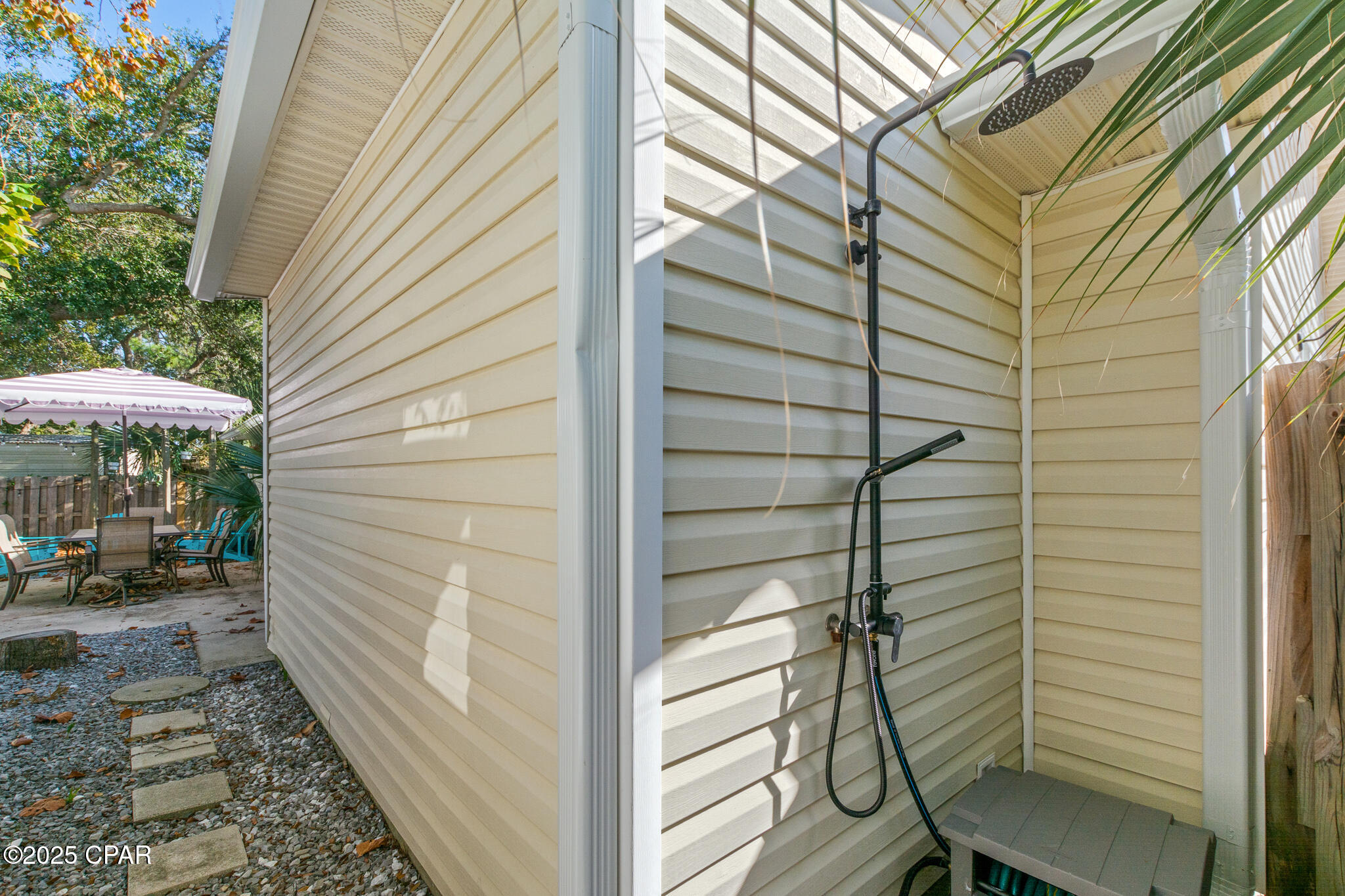 C_9wgwkbnymrhs0p7rd0wlr8 40kr3jmn24bn6_qb_0