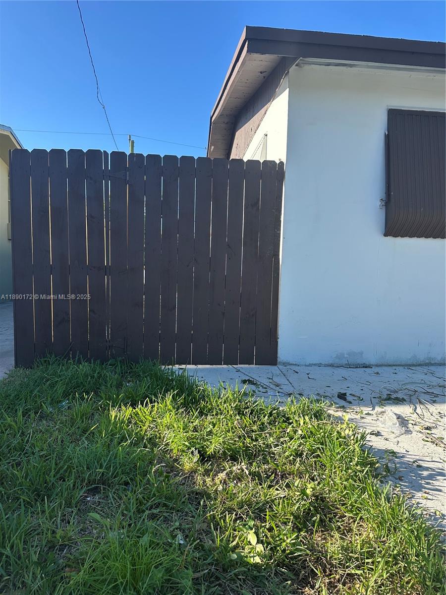 Property photo # 0
