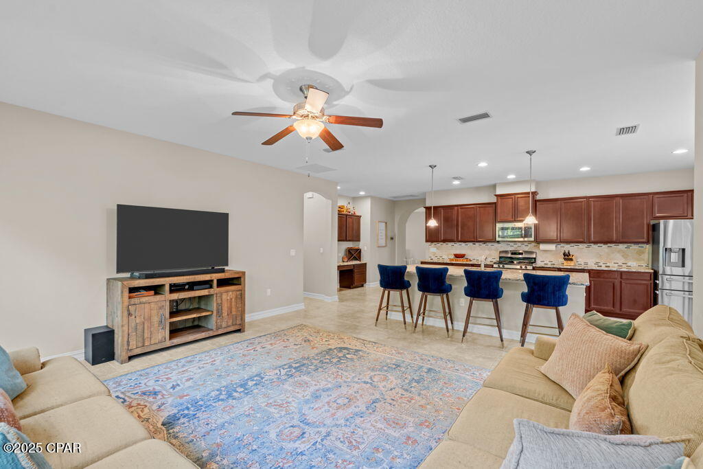 8r8mlctnbiw62ie7kois7s8rsjumkup_metub387dke