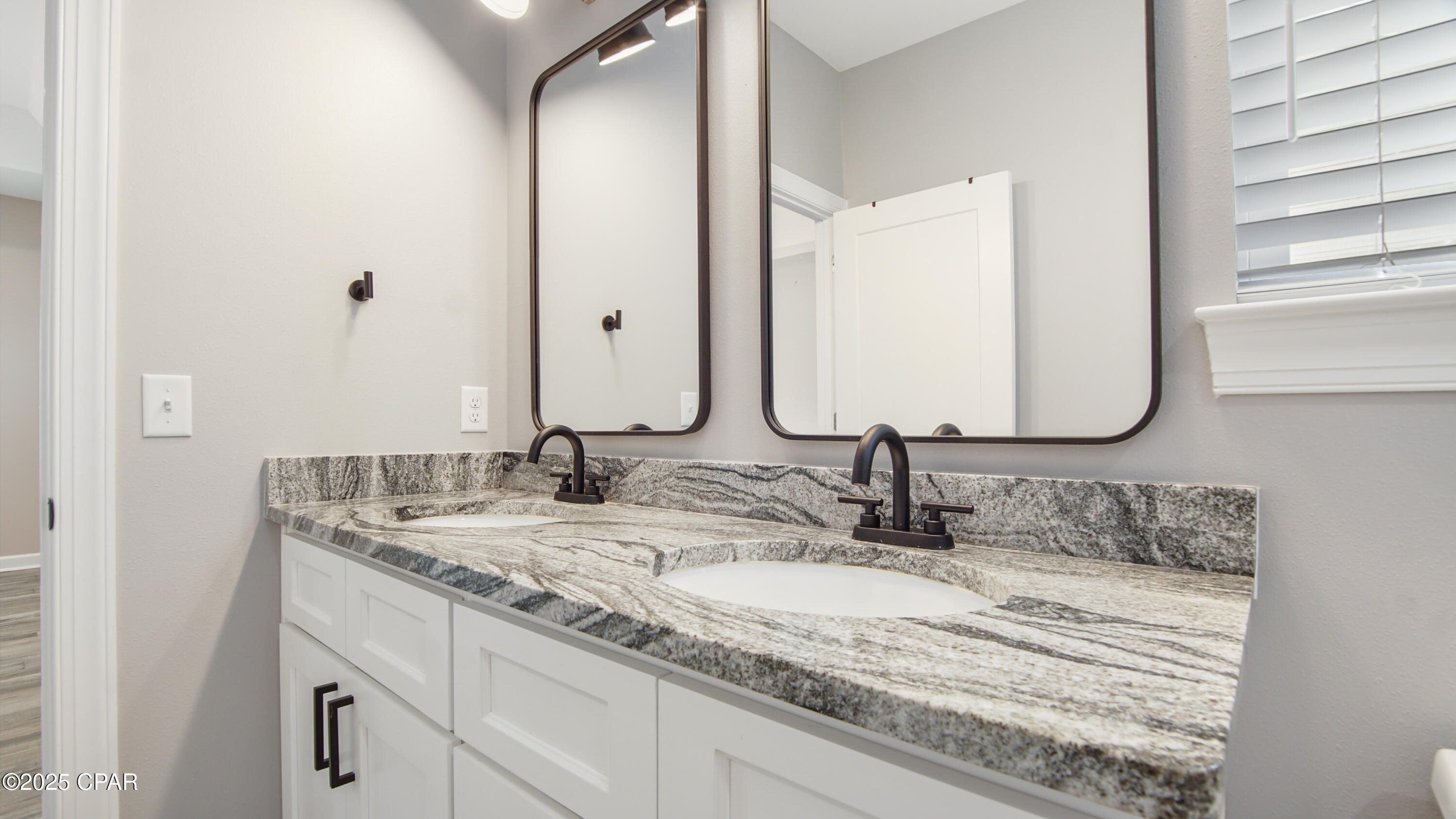 Xuhd_nwwiw1pmazgtfczo5zzictvm4xyudblfsrfhs0