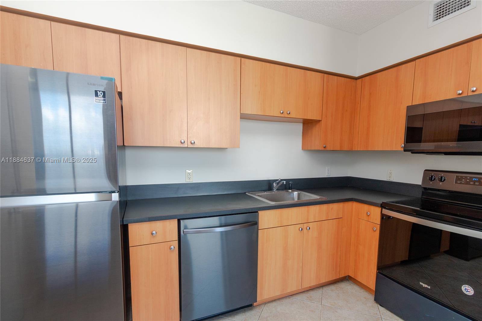 Property photo # 9