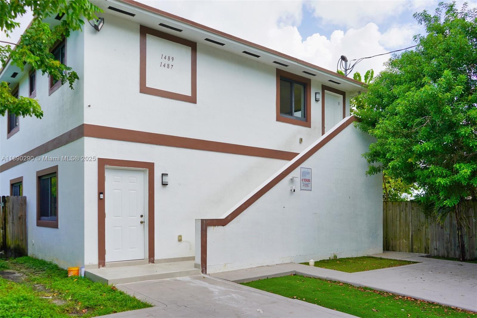 Property photo # 0