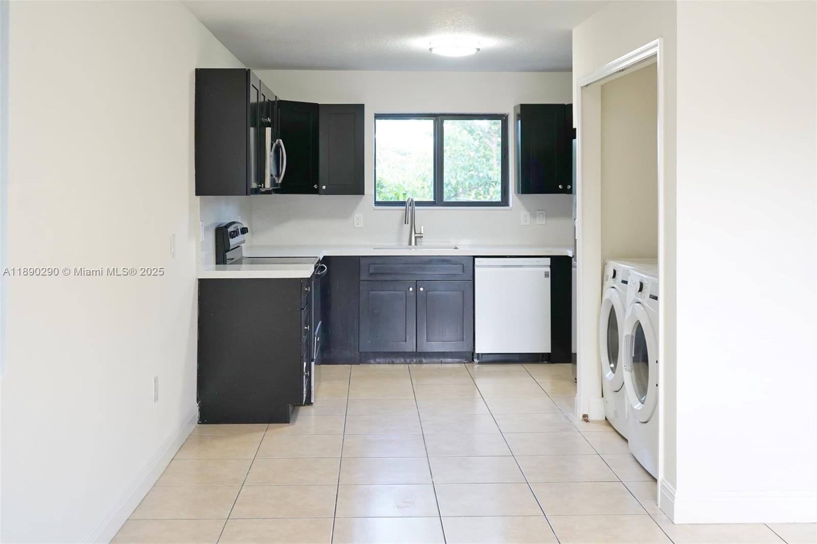 Property photo # 5