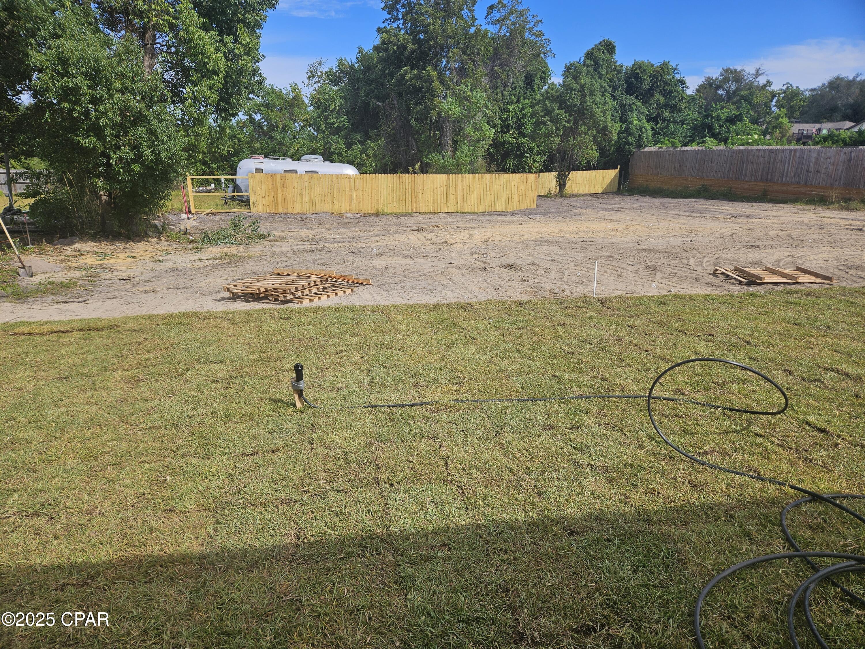 Czkuly0xw Ld3wdm5mxmvv Yhkstk60brie8xbn2ob8