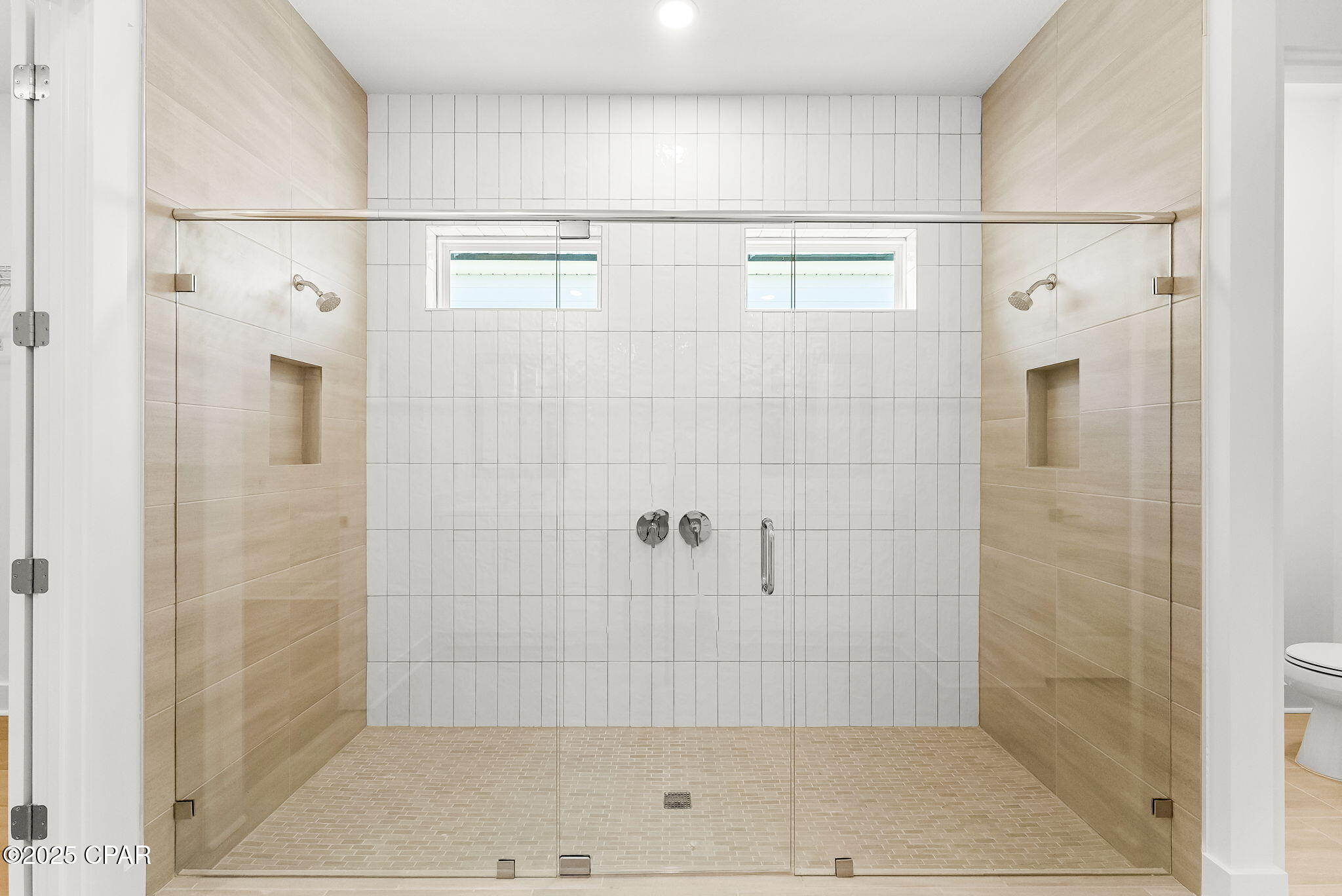 1vcwlplyigffgd4e98lfqk6gee9uyxxsf2f7hmm2nsk