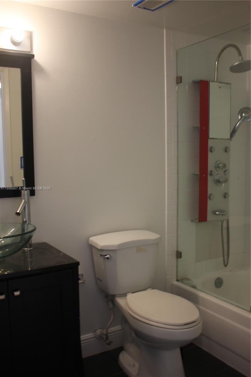 Property photo # 9