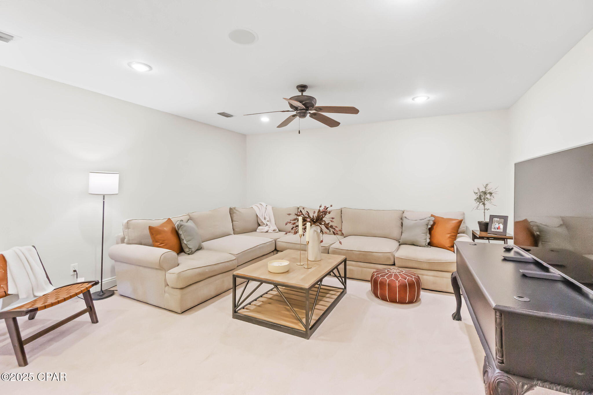 Nkg5u4 F_9avrndk1 N8d9o_dw0oou0t7fgqhcunciq