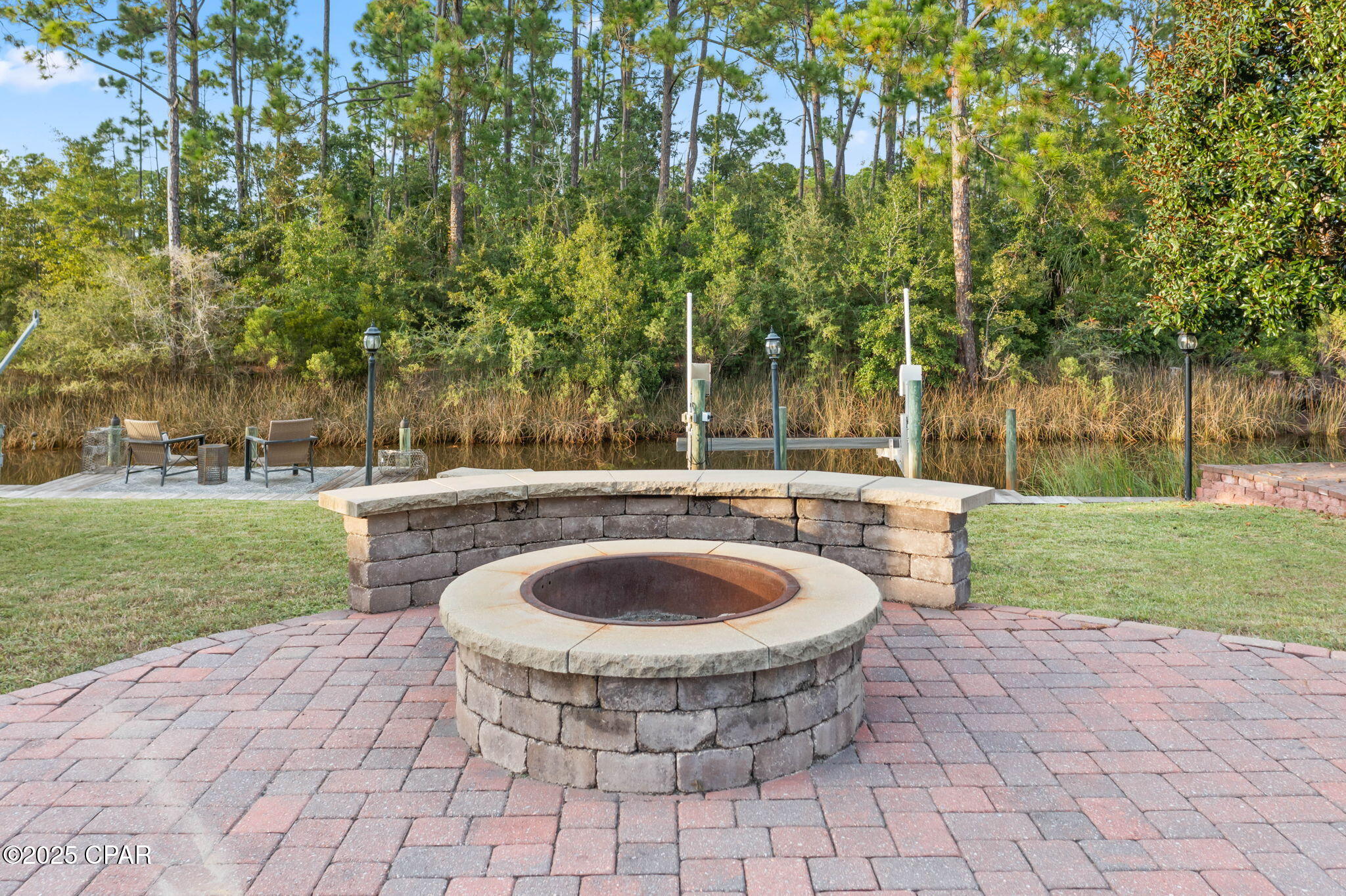 Bi4m_9l Cfap7w_j3ztdmujqbpdgbdcizphex2lmodc