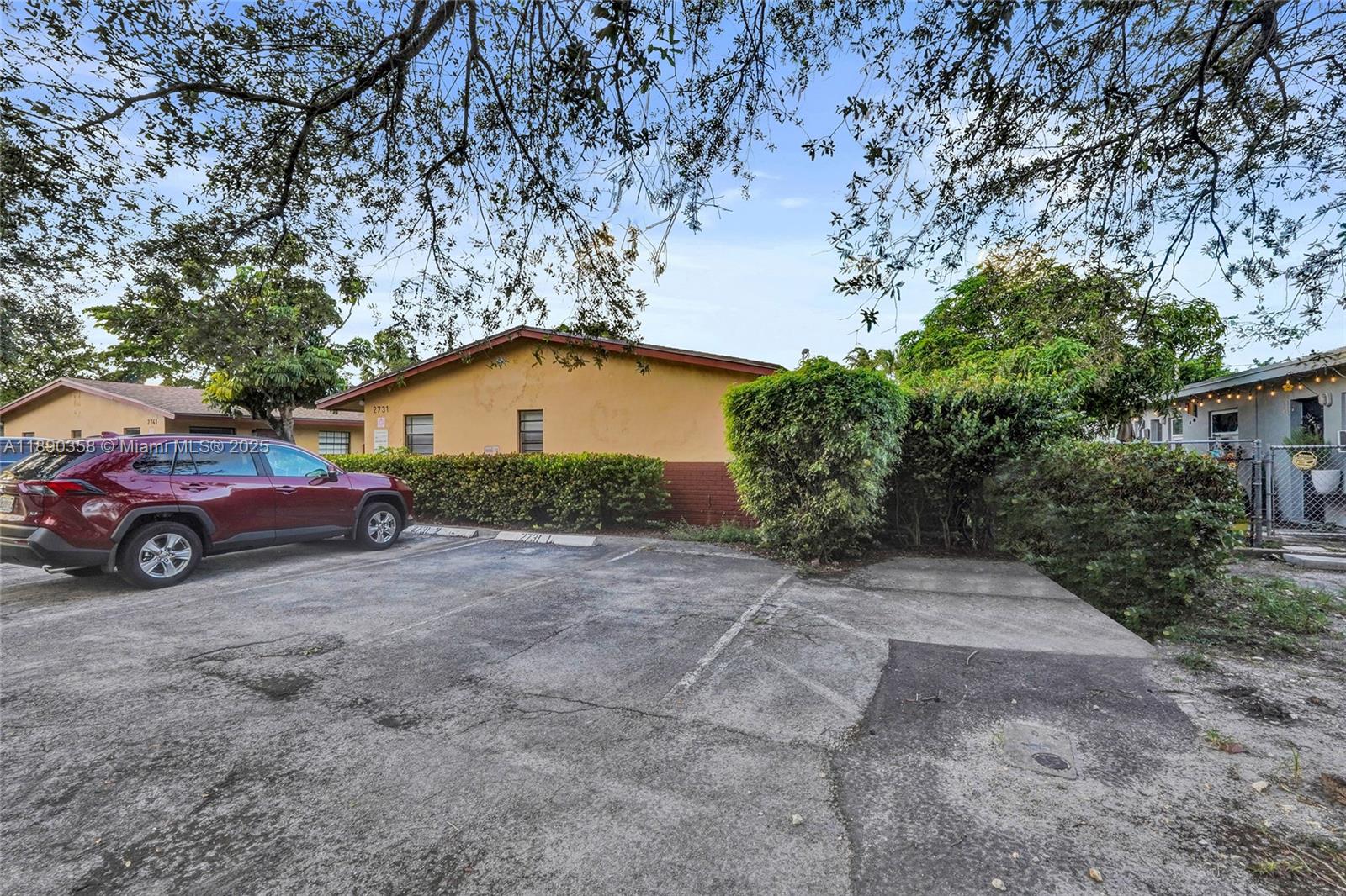 Property photo # 8