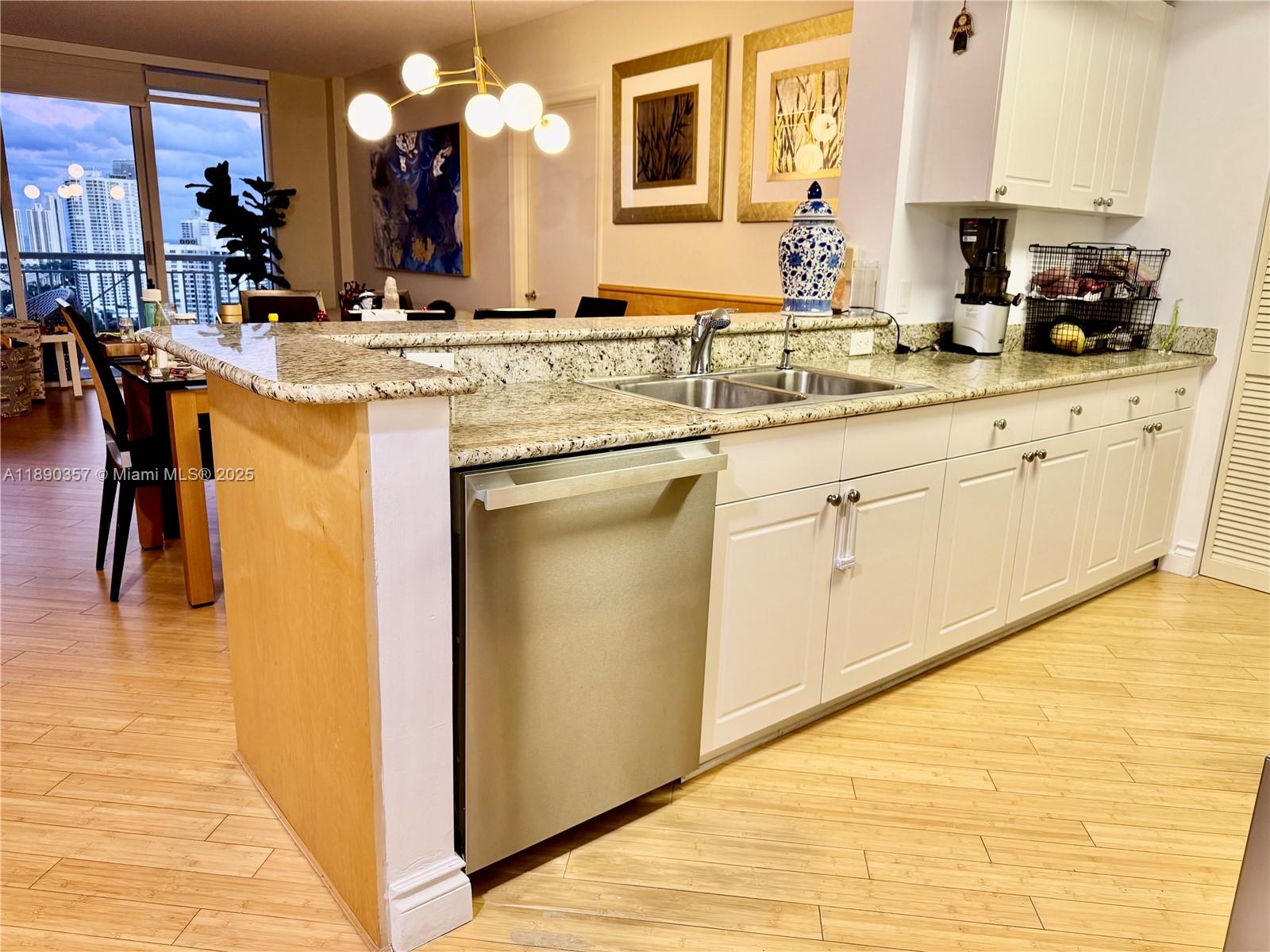 Property photo # 9