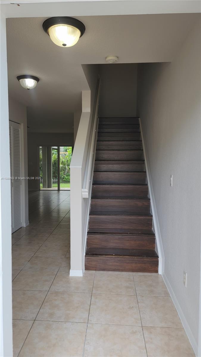 Property photo # 8