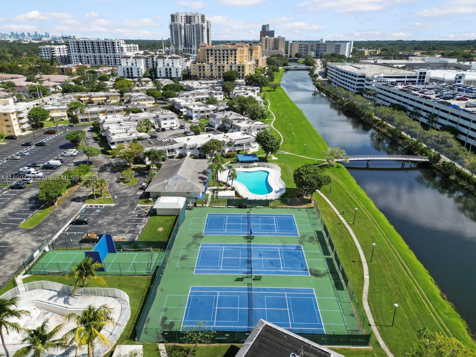 Village At Dadeland Condo