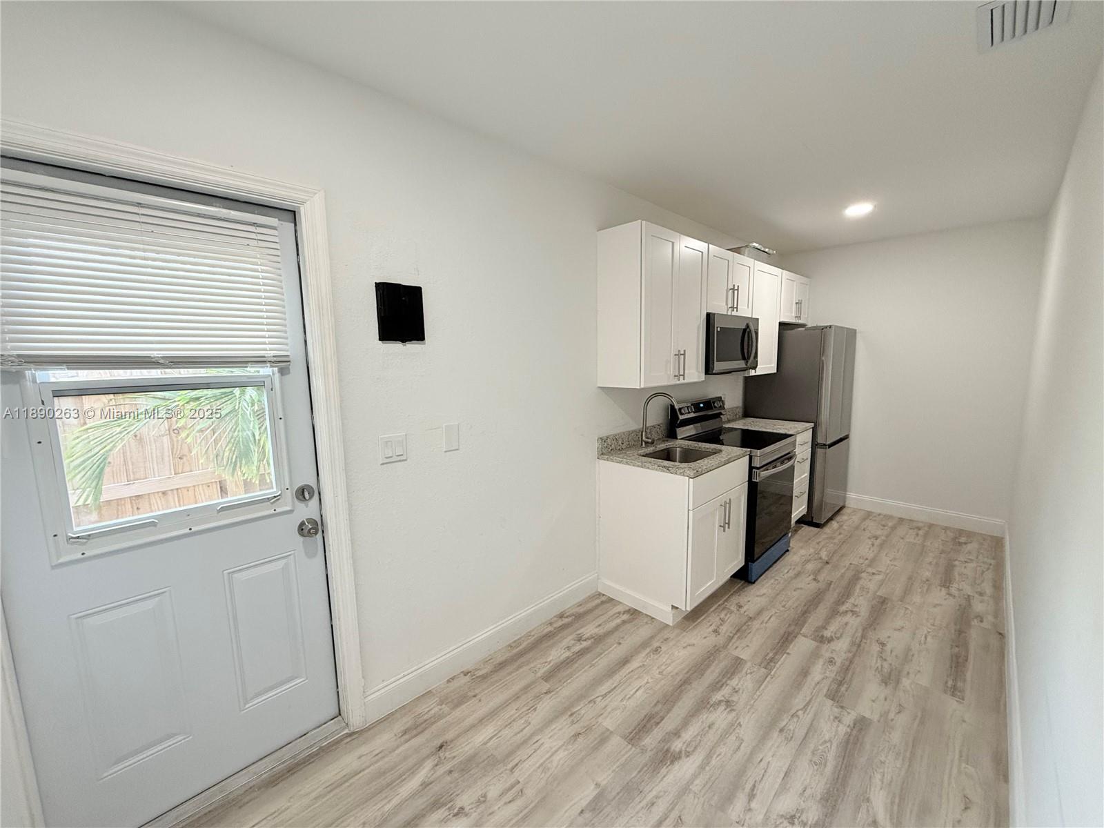 Property photo # 7