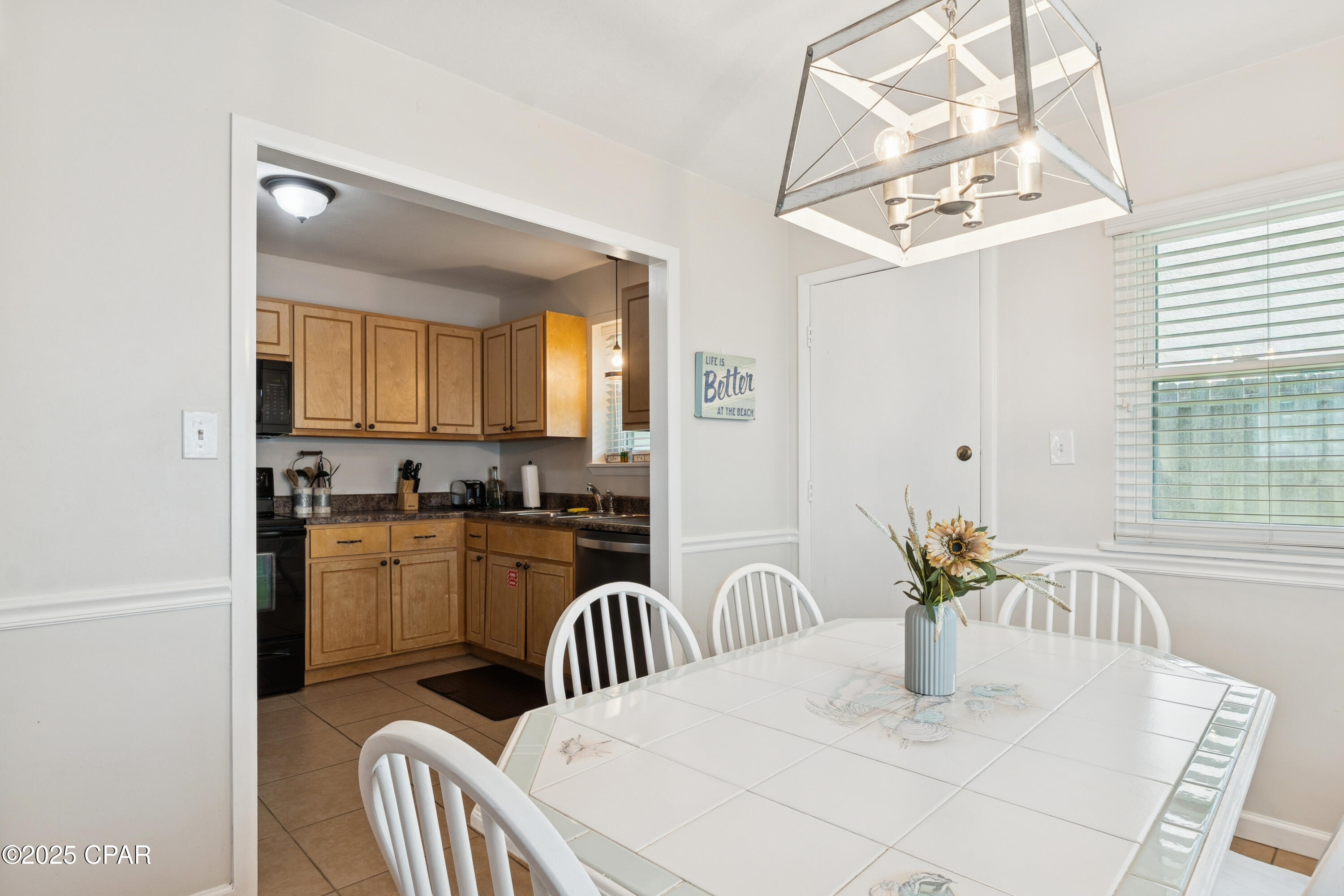 U8p7l_vjmxm9vpx293i3tj_qncp5 0djxbd_ngzhddy