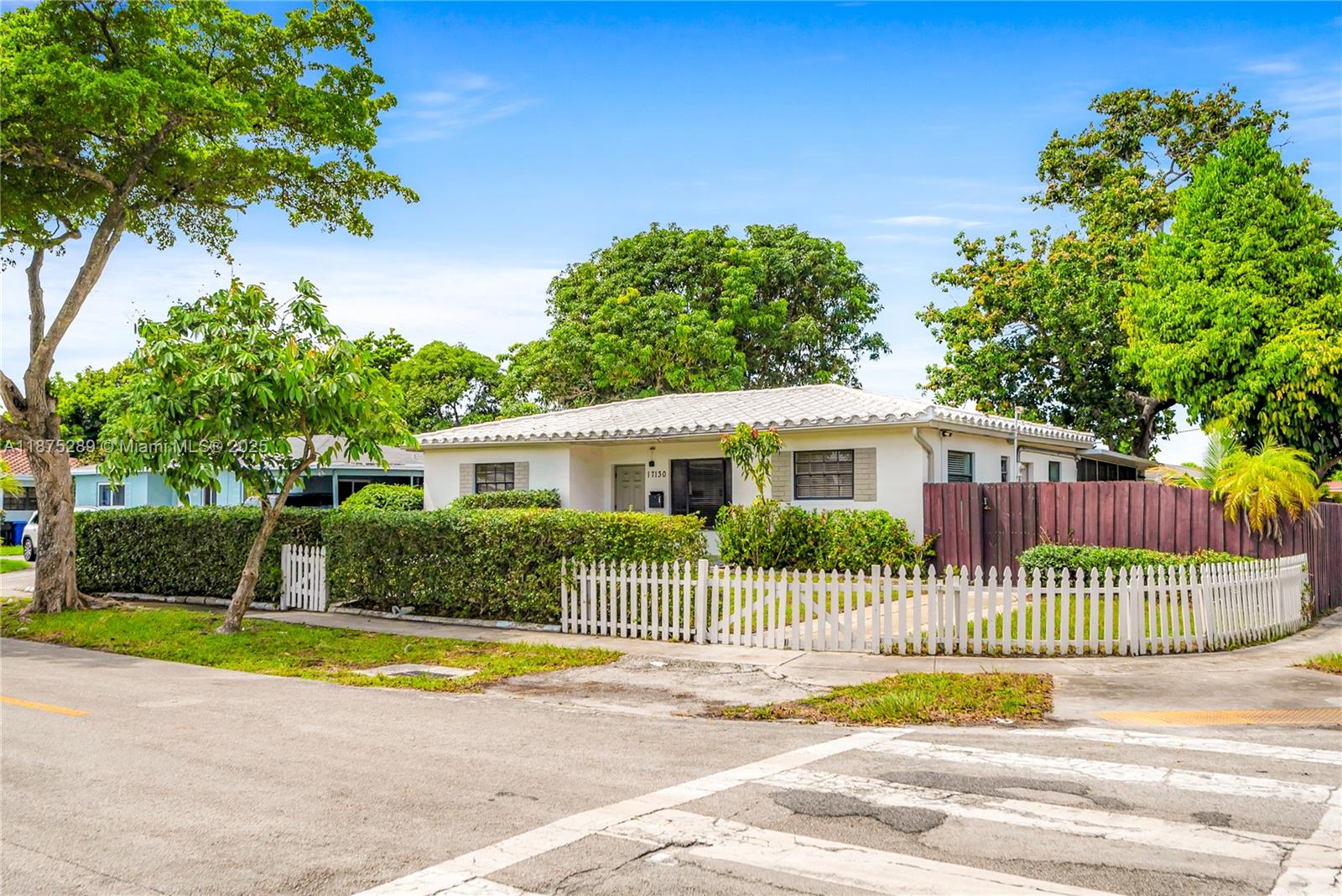 17130 7th Ave, North Miami Beach, Florida 33162