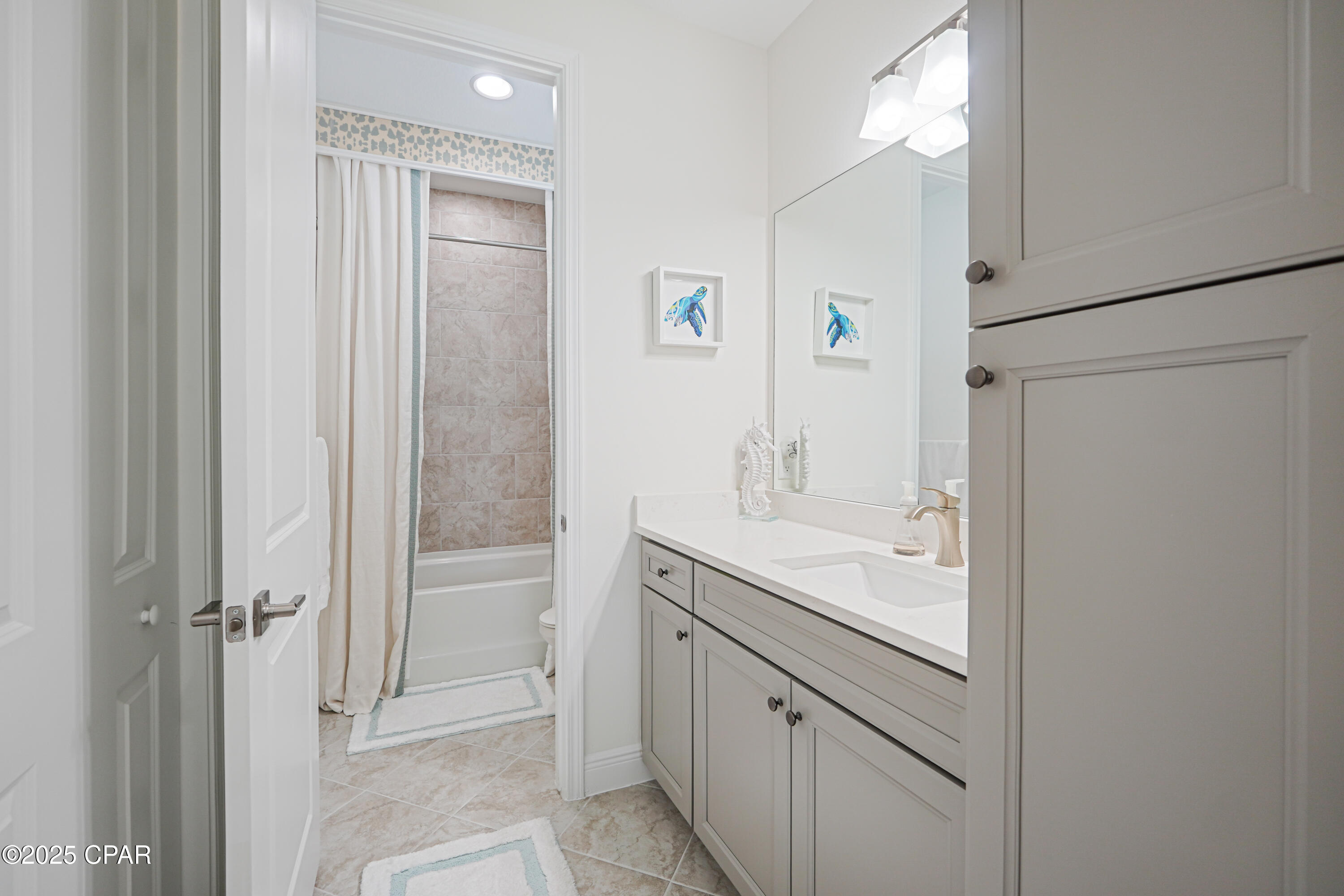 Dq Ovpj5cpppuw0gi6lvbylil0g3fsjvqmyshv_bub4