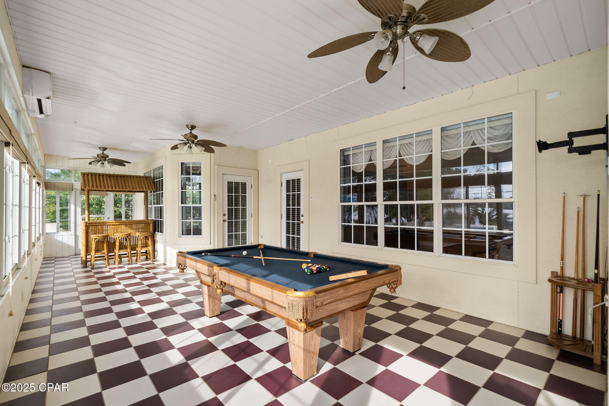 Listing photo id 16 for 6201 Highway 2311