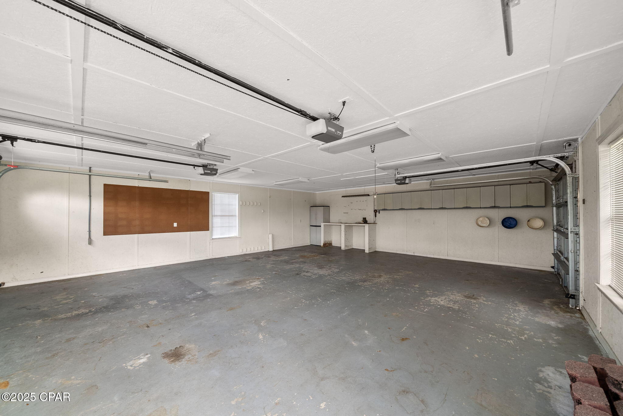 Listing photo id 40 for 6201 Highway 2311