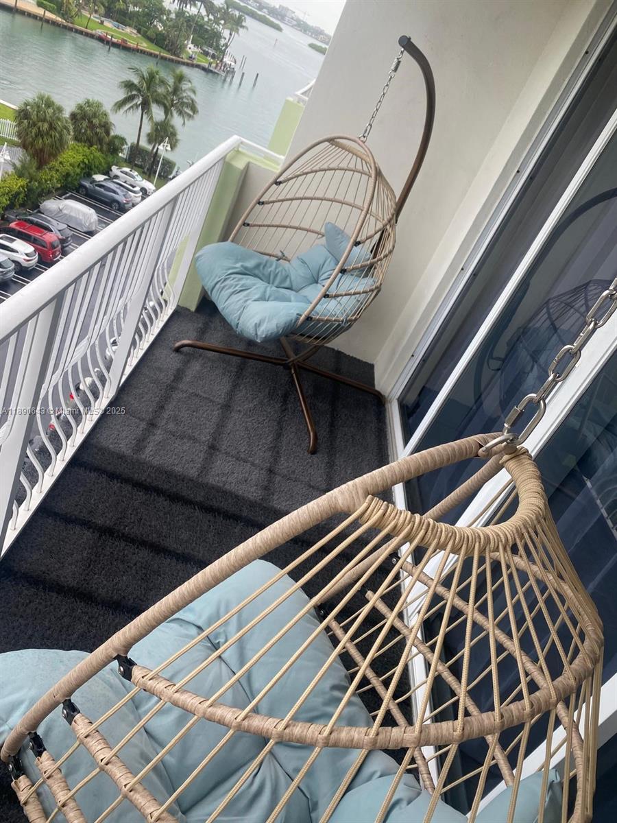 Property photo # 0