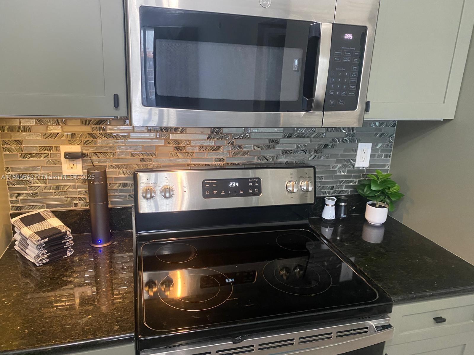 Property photo # 6