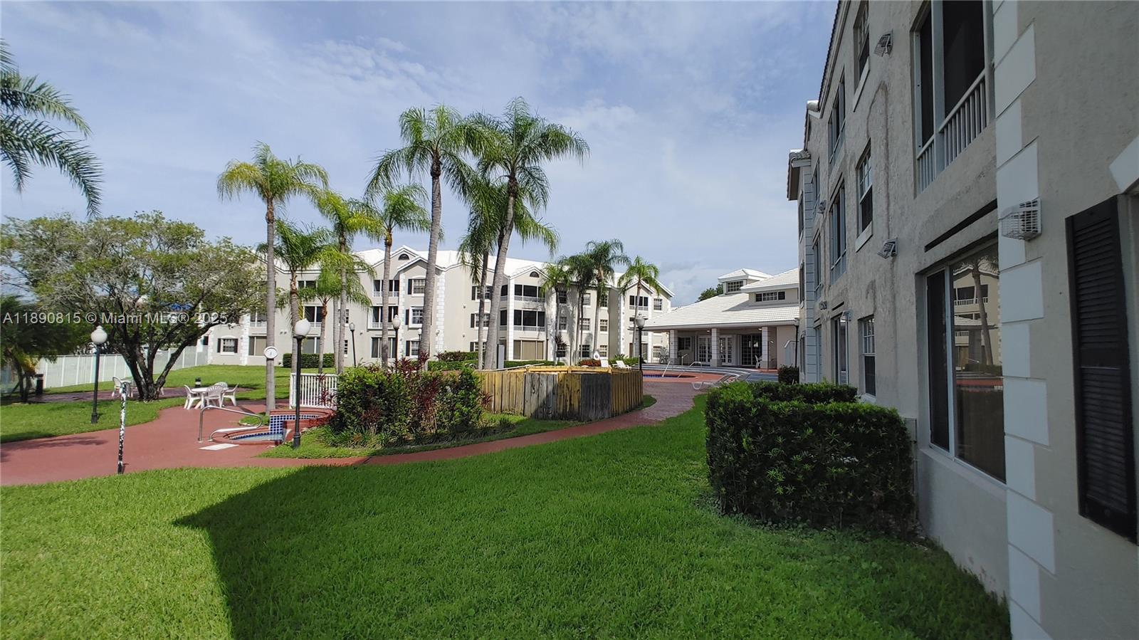 Property photo # 0