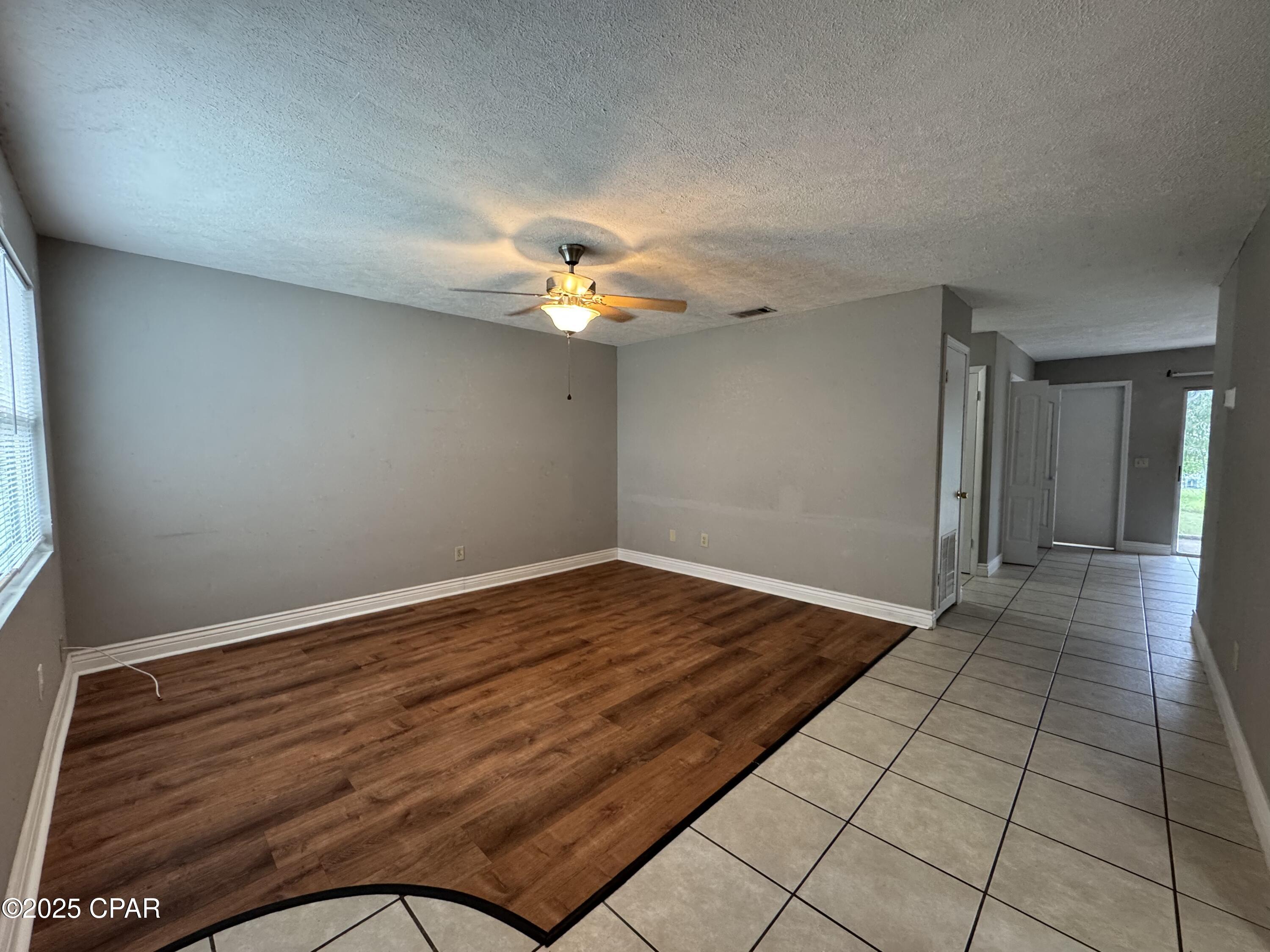 8tjjyrzczxqcwfcioxsi5u_5epildbtke4fhcj7pf9g