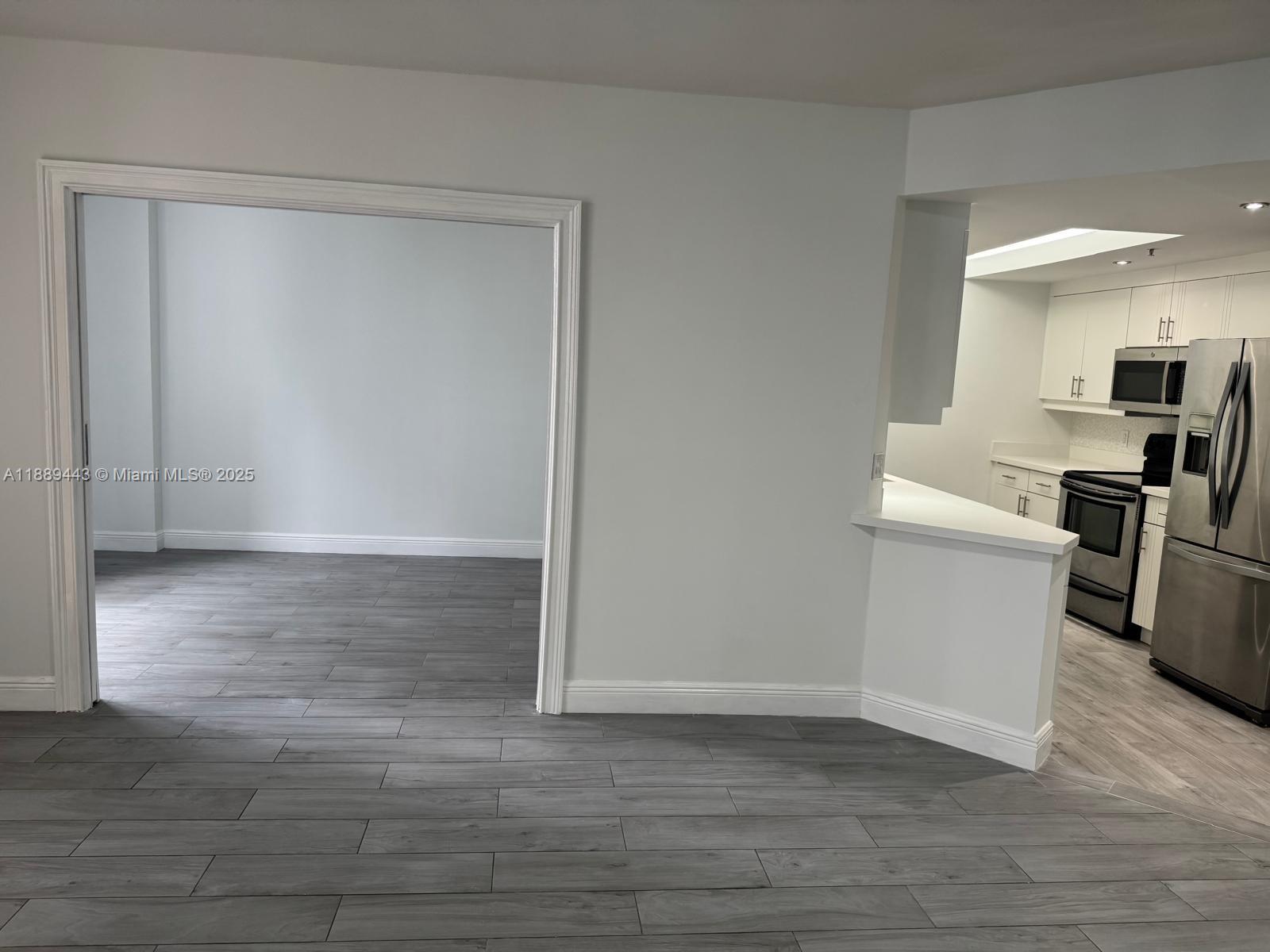 Property photo # 6