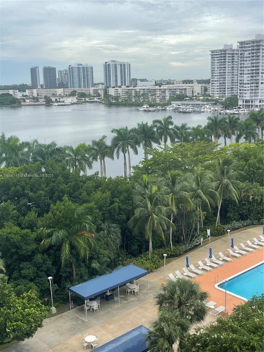 2851 183rd St Unit 906 E, Aventura, Florida 33160