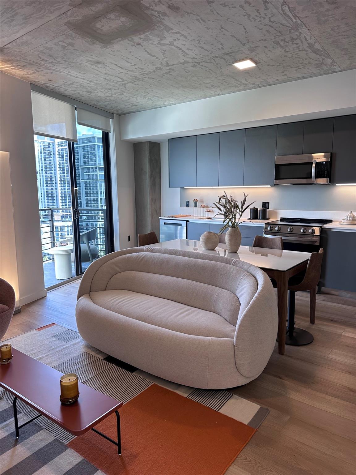 Ft Lauderdale B-40 D