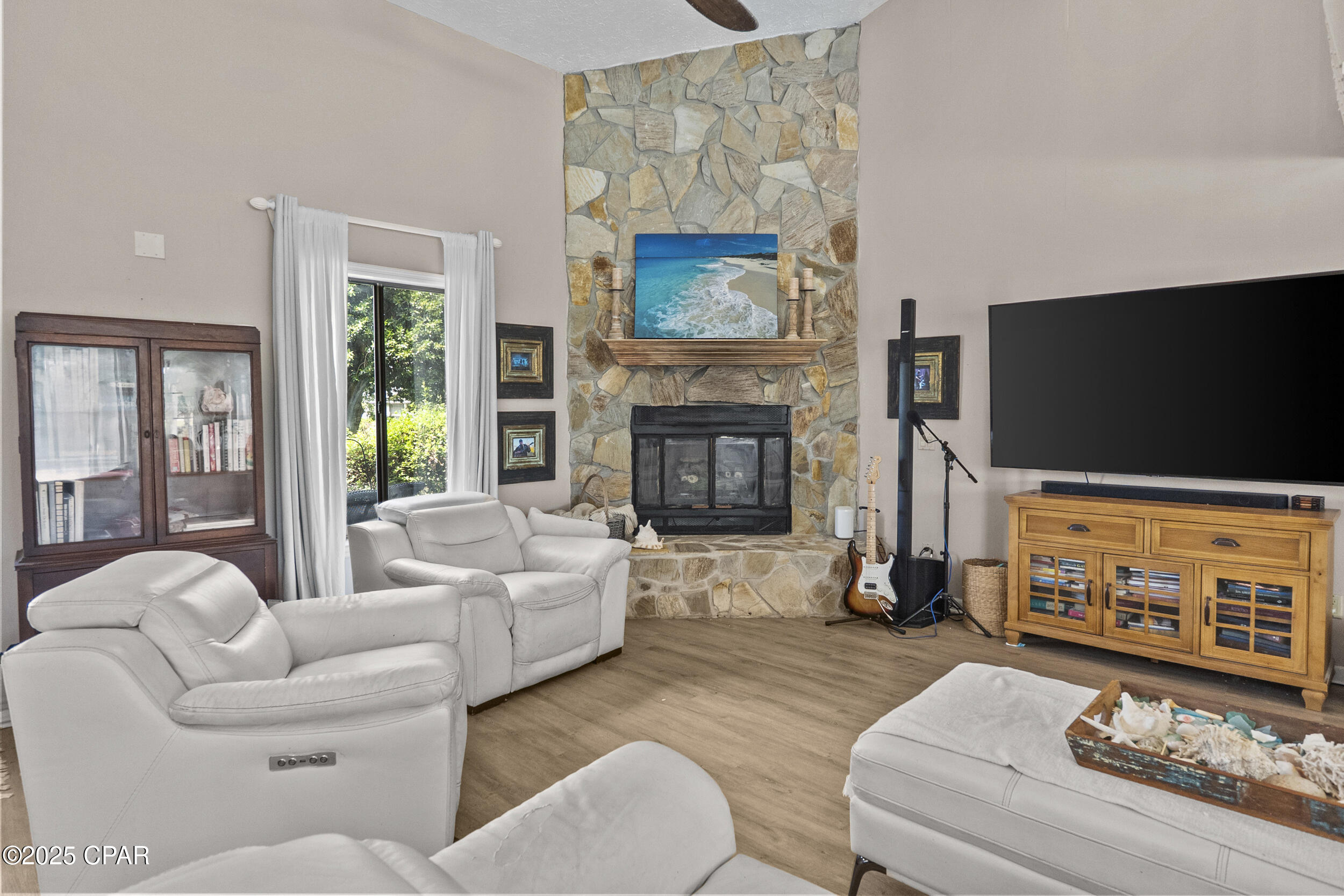 Image 7 For 629 Amberjack Drive