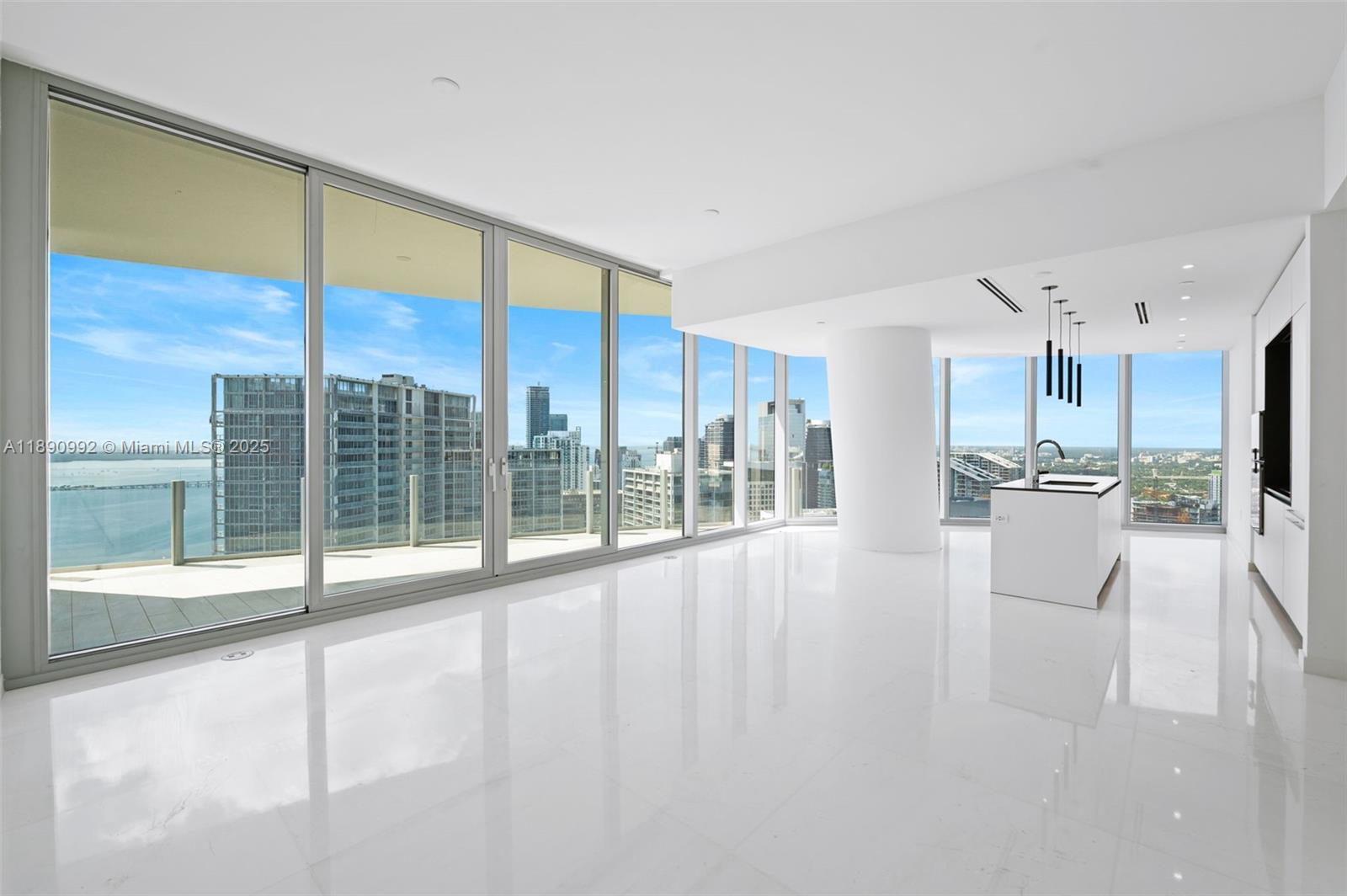 Property photo # 6