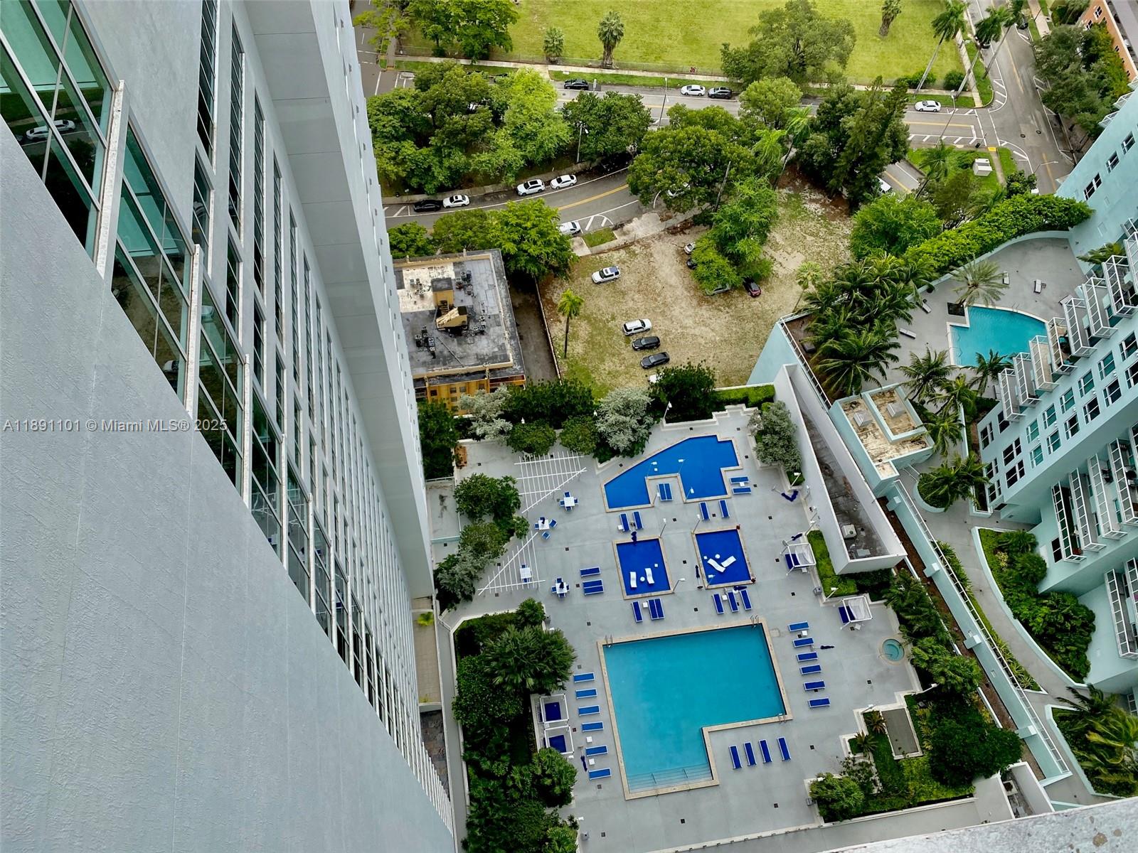 Property photo # 8