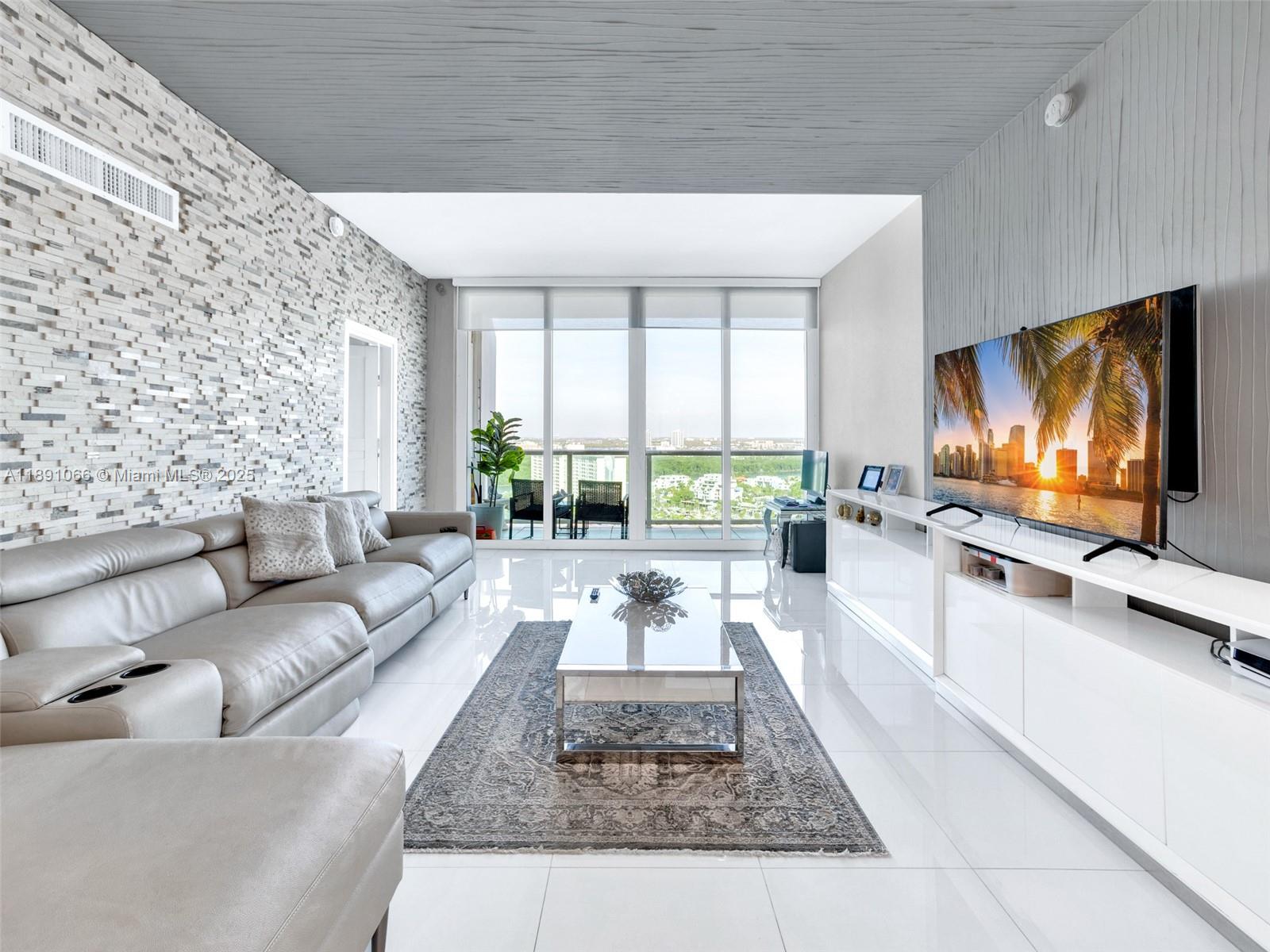 100 Bayview Dr Unit P H01, Sunny Isles Beach, Florida 33160