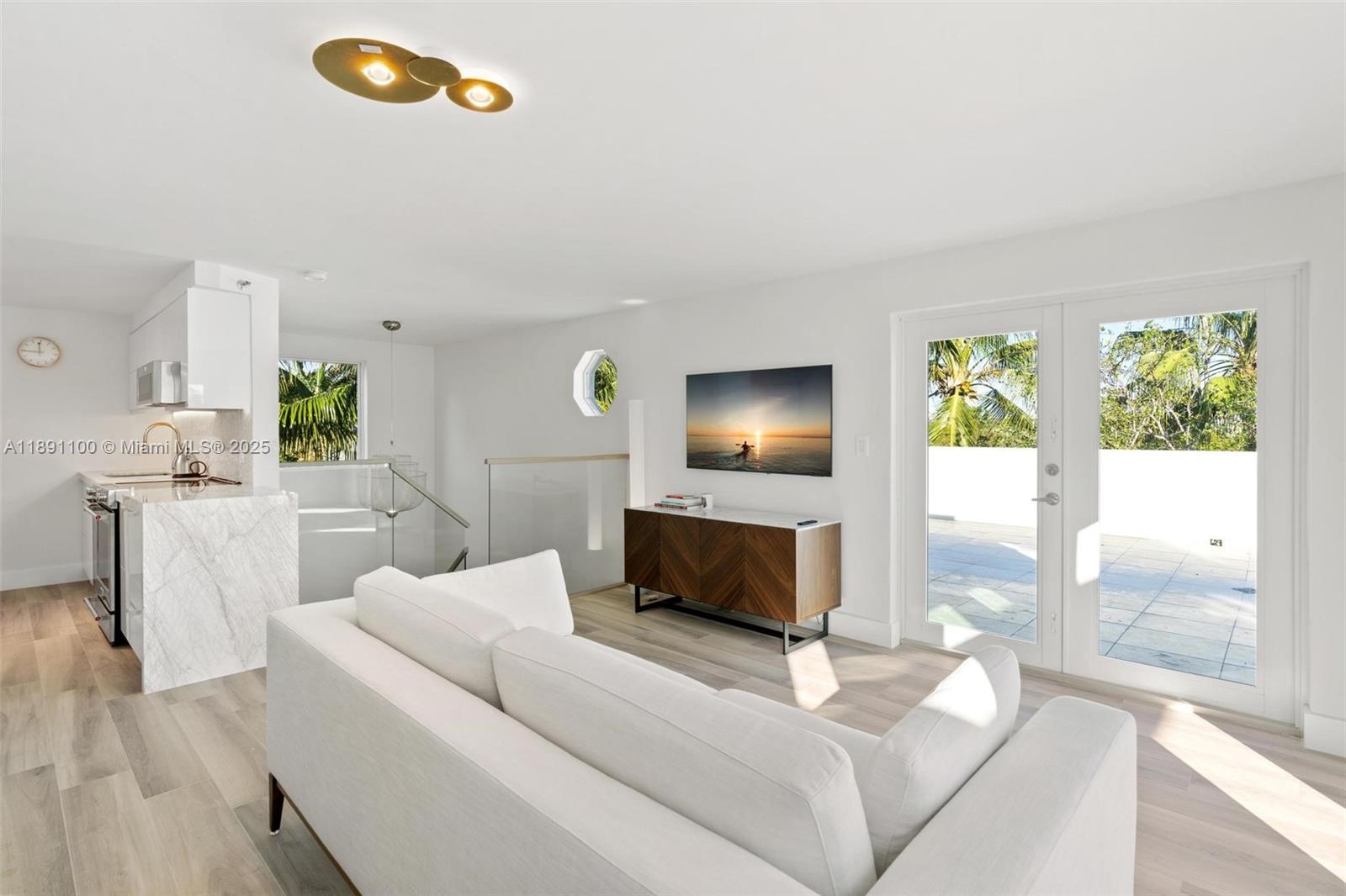 Property photo # 0