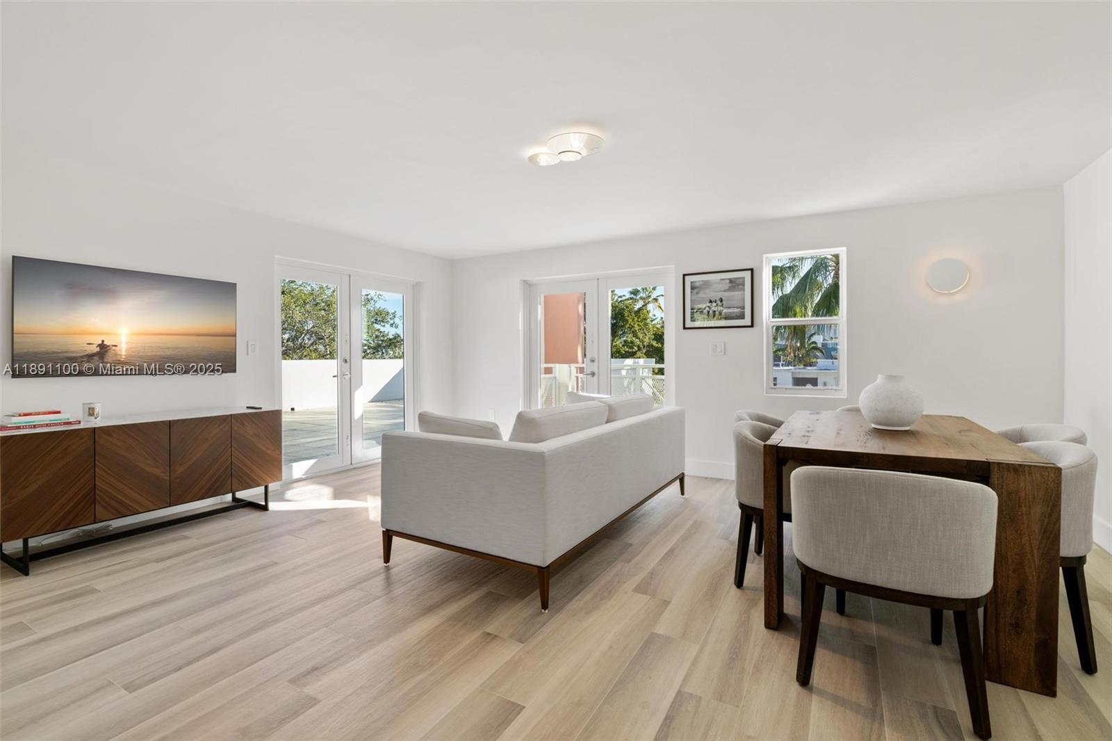 Property photo # 9