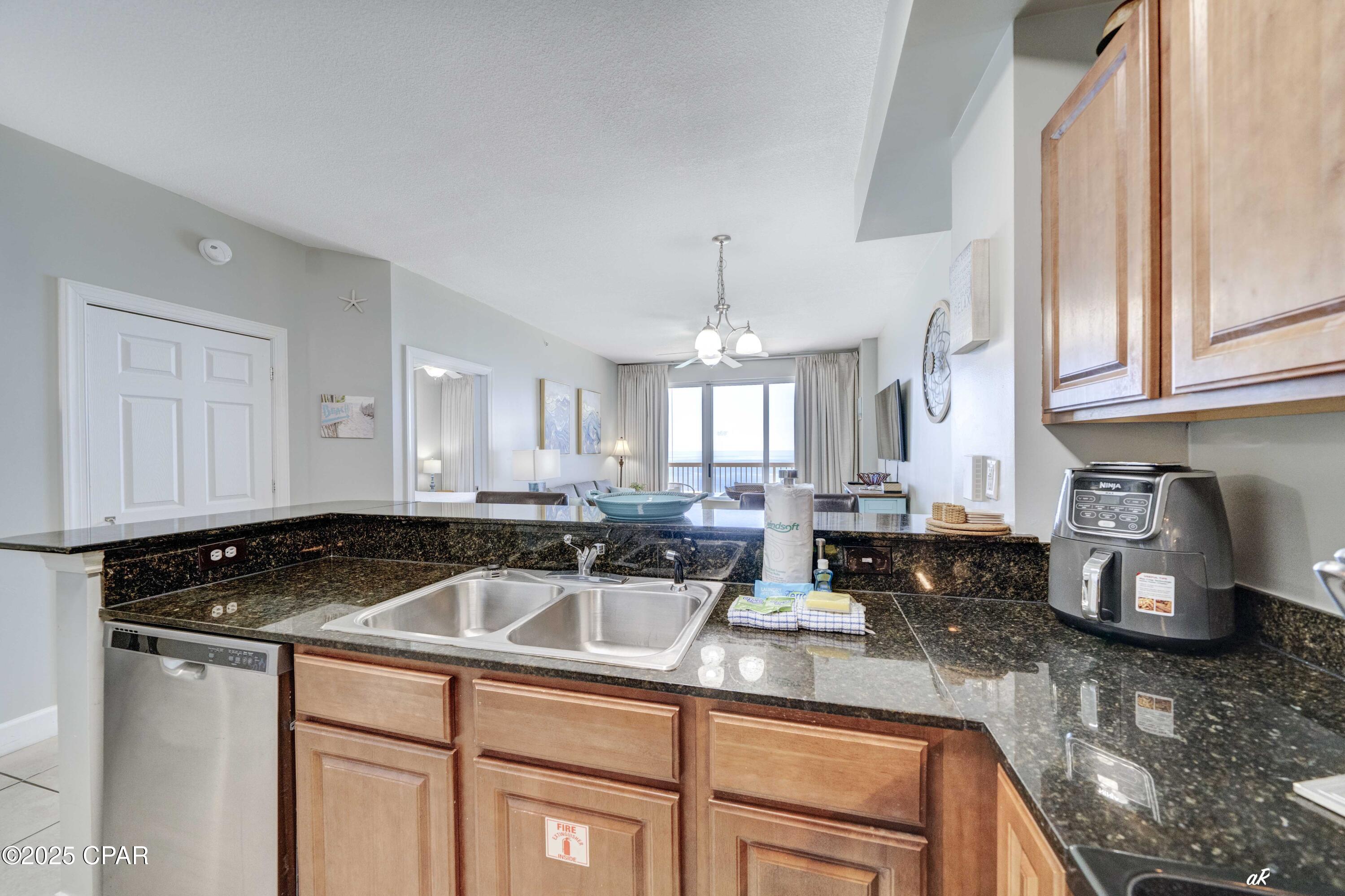 _e4st9c52humuw4rmpj8eevxqy0br3tetmwhkihkgb0