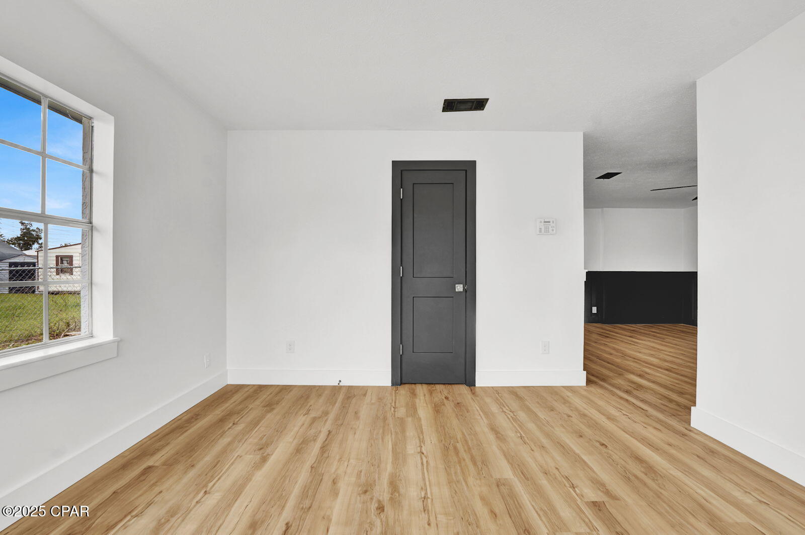 Image 7 For 6519 Olokee Street